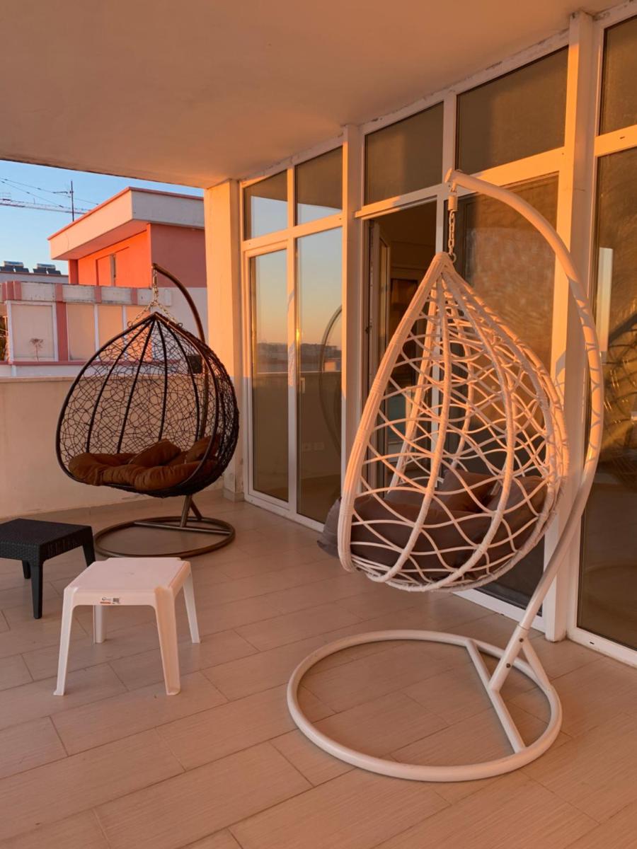 Lovely and spacious 2-bed room home in great location
