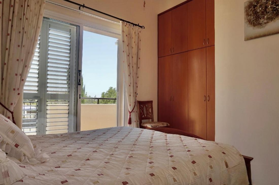 Pretty peyia dream house