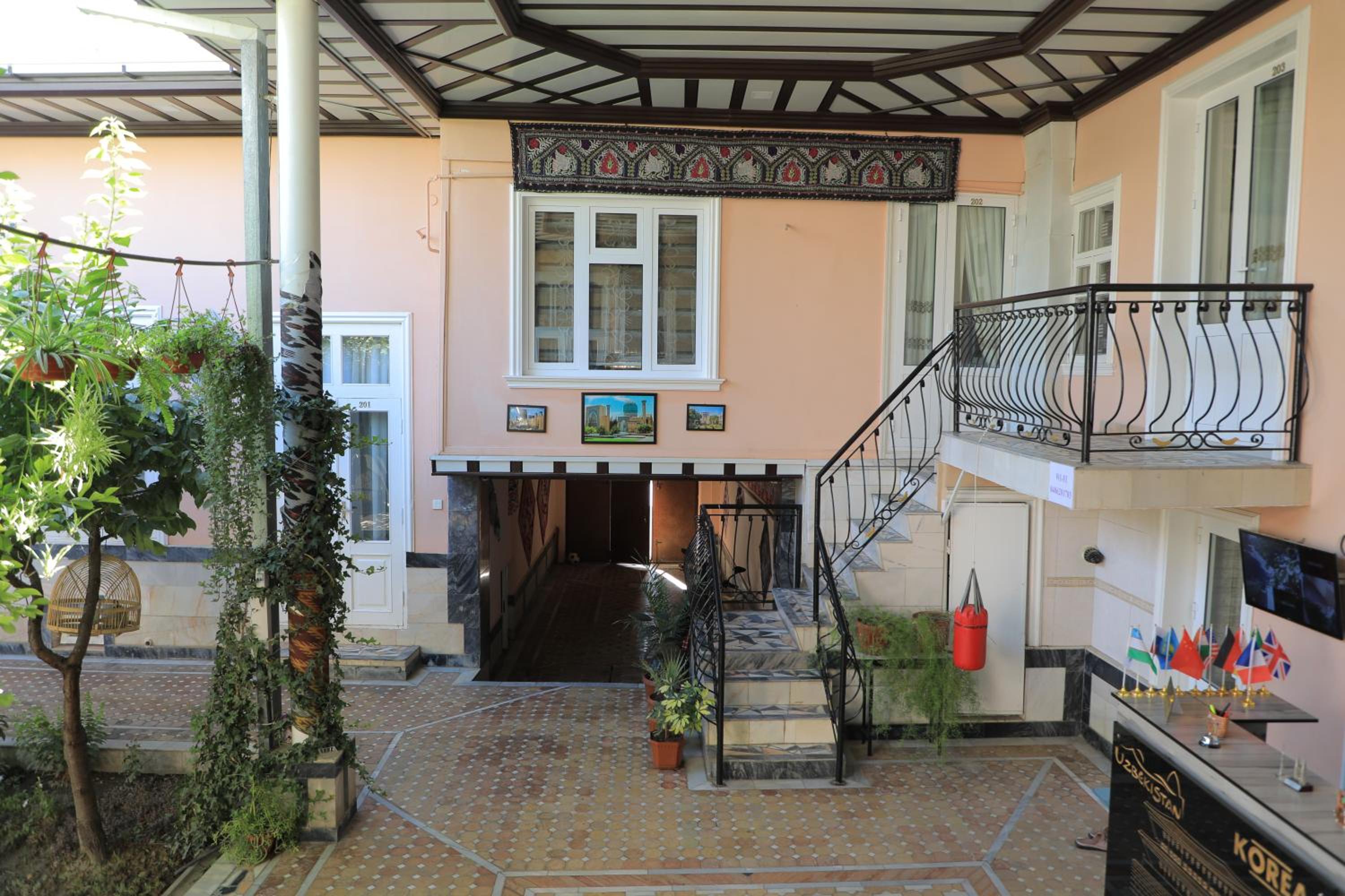 Nursultan Grand Guest House