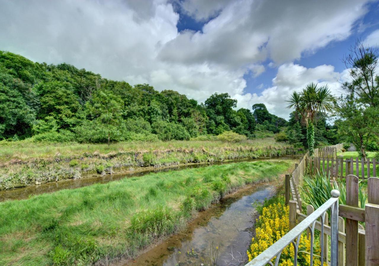 2 Bed in Little Petherick oc-p00635