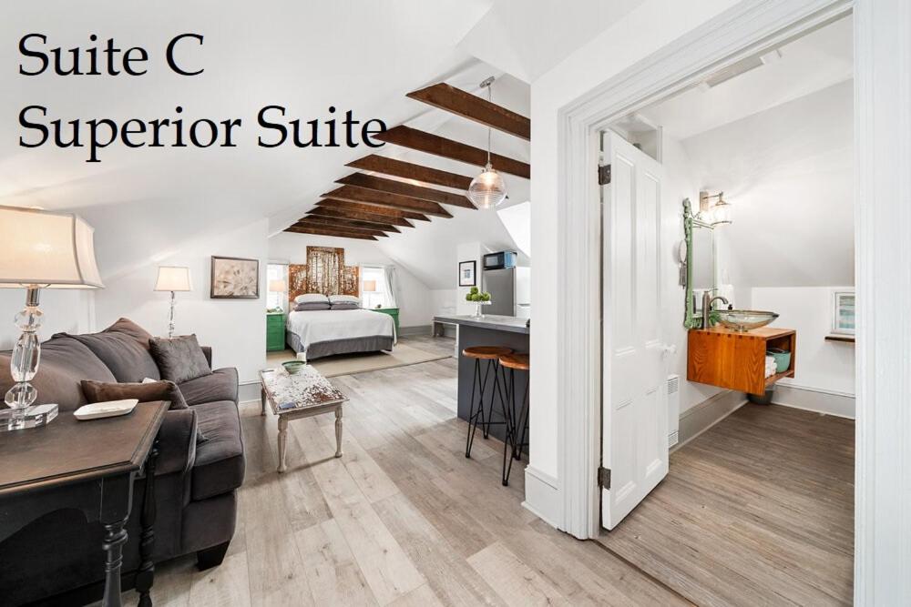 The 1885 Suites