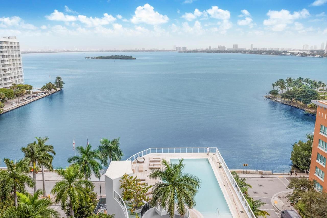 Lunabase Waterfront Paradise