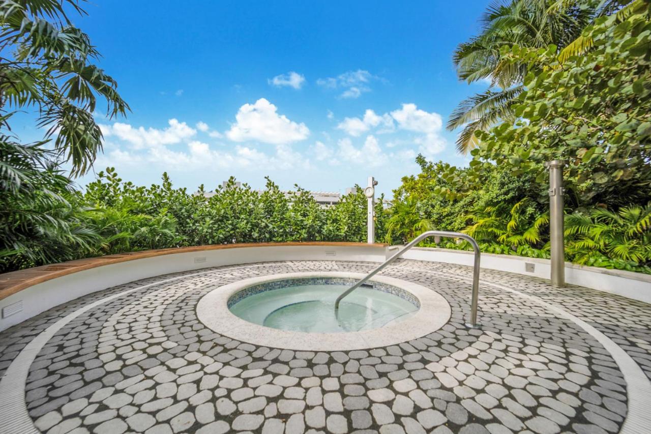 Lunabase Waterfront Paradise
