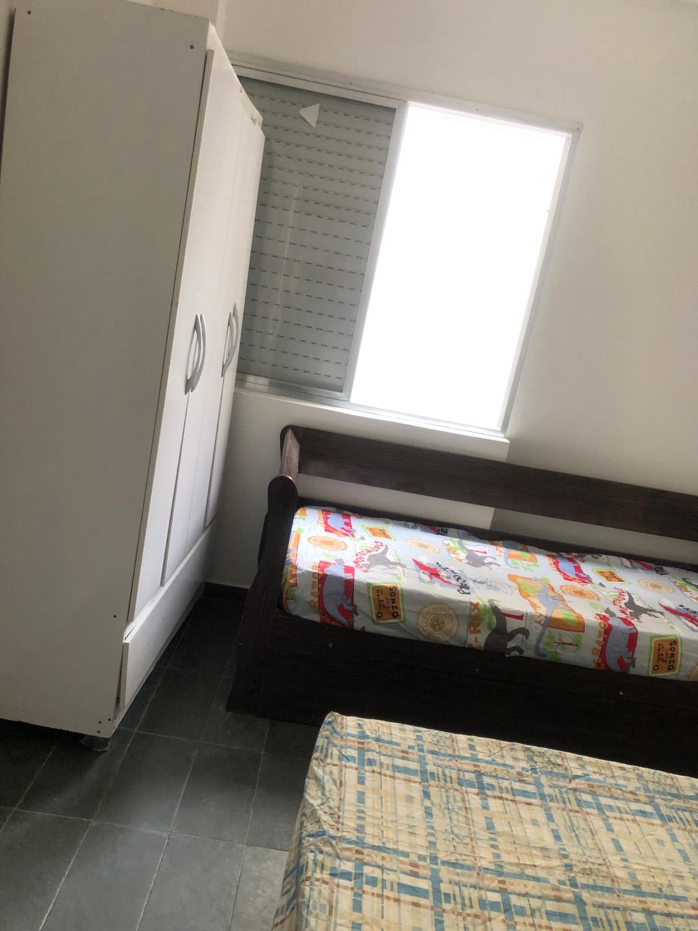 Apartamento à 150m na Praia da Pitangueiras em local Nobre