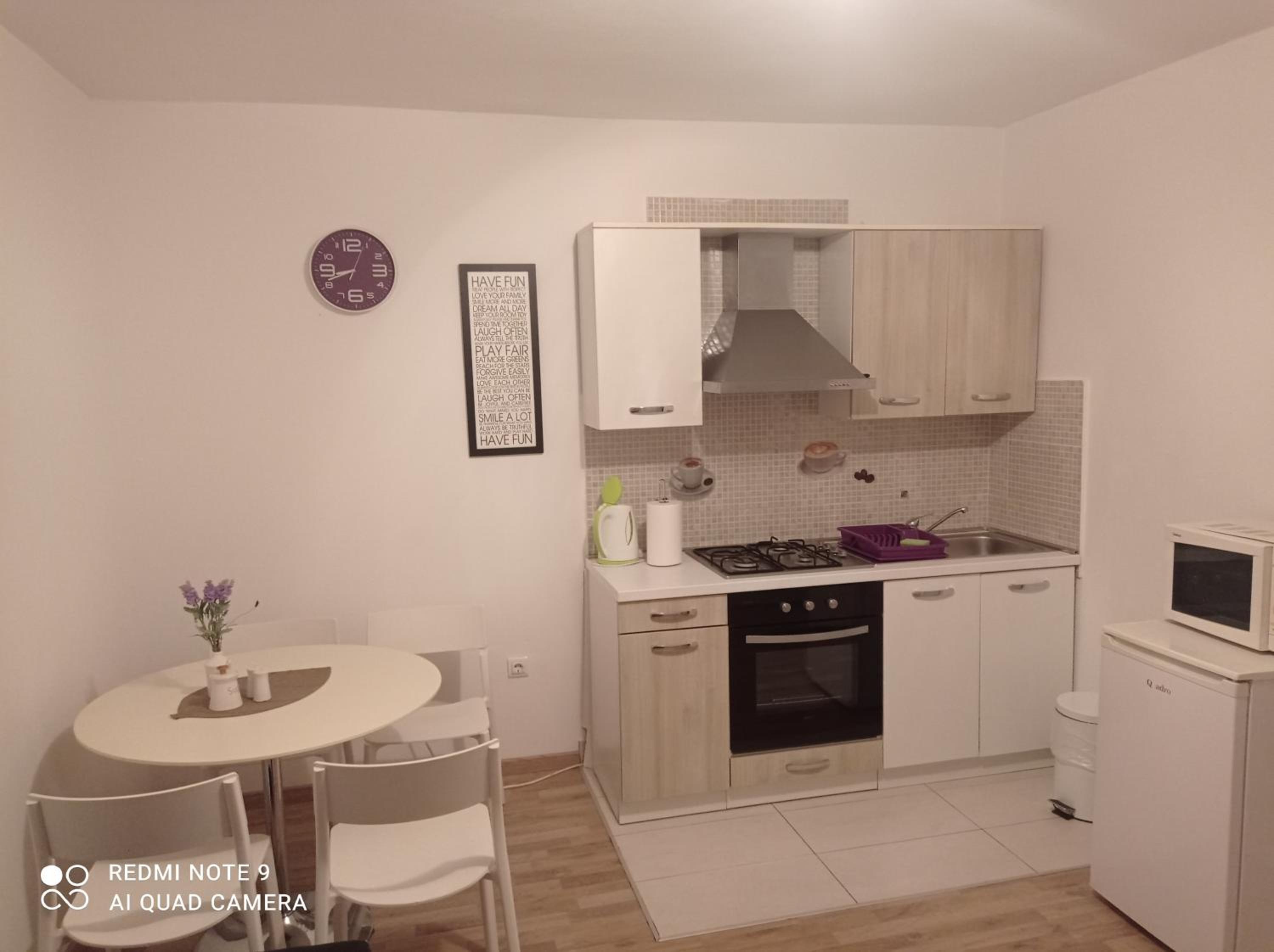 Dama Apartment