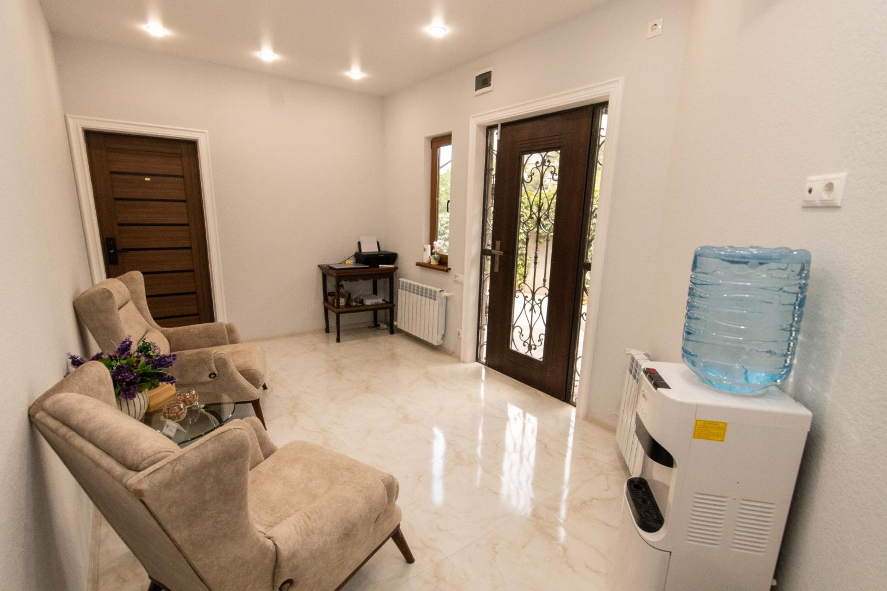 Hillside Guest House