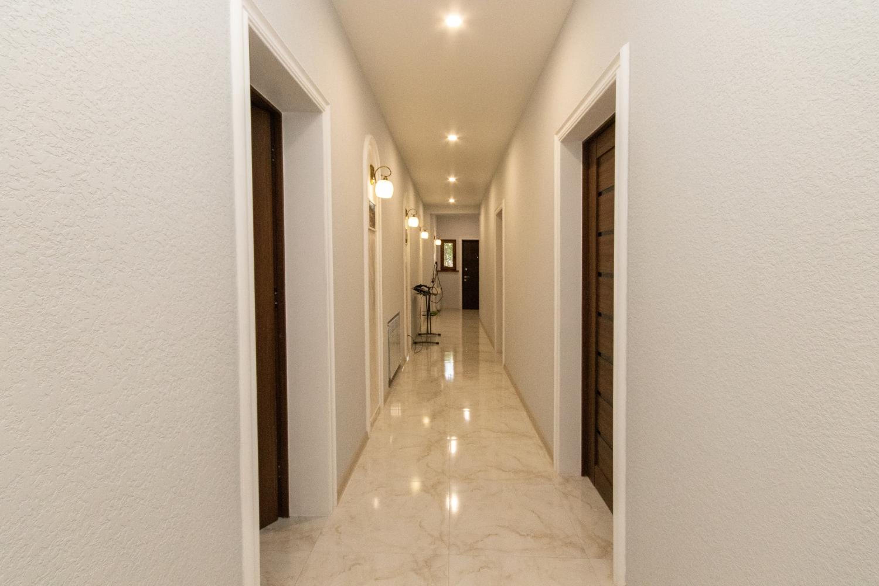 Hillside Guest House