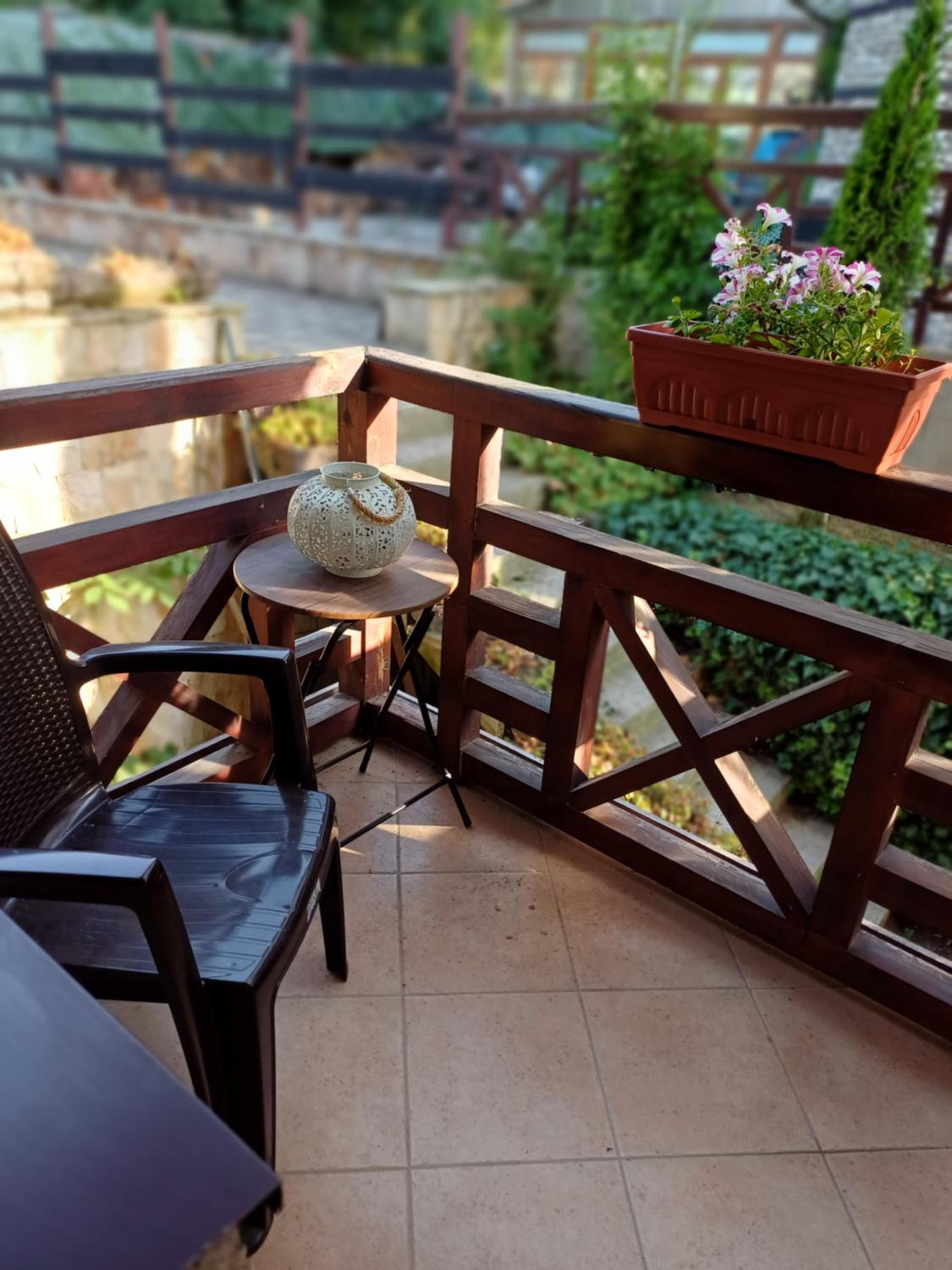 Mila VIP Apartment view 4