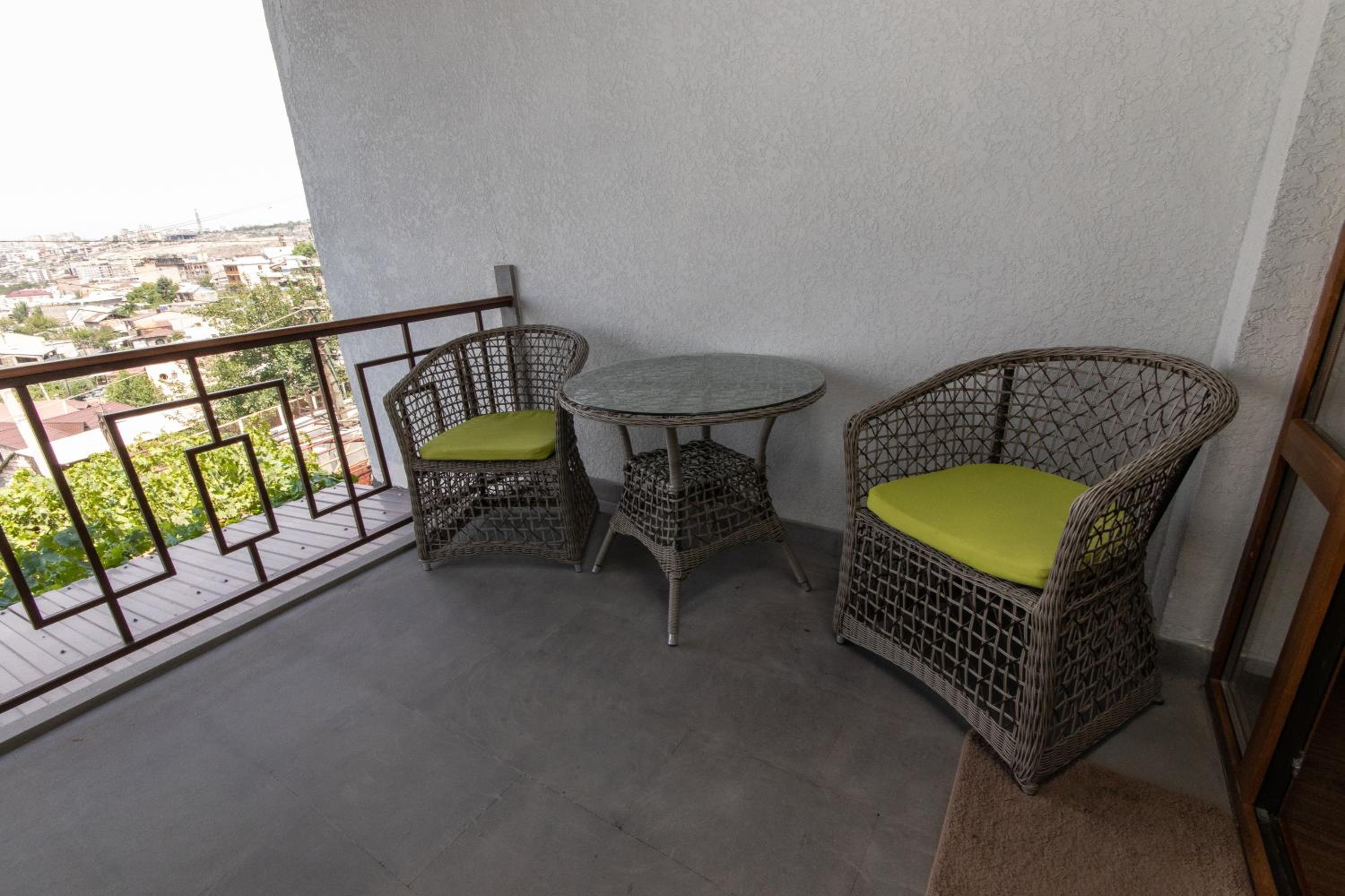 Hillside Guest House