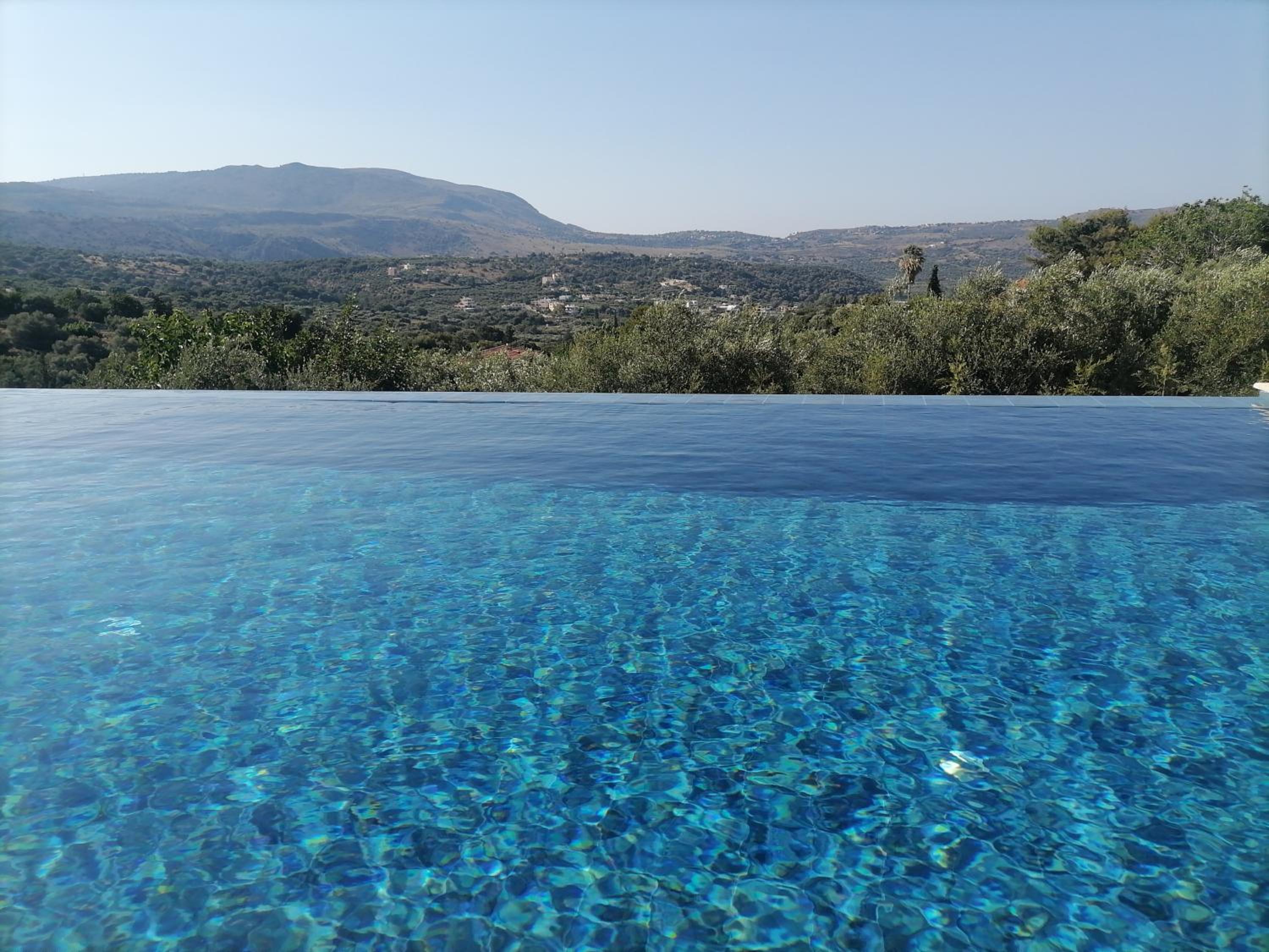 VILLA HALEPOURI