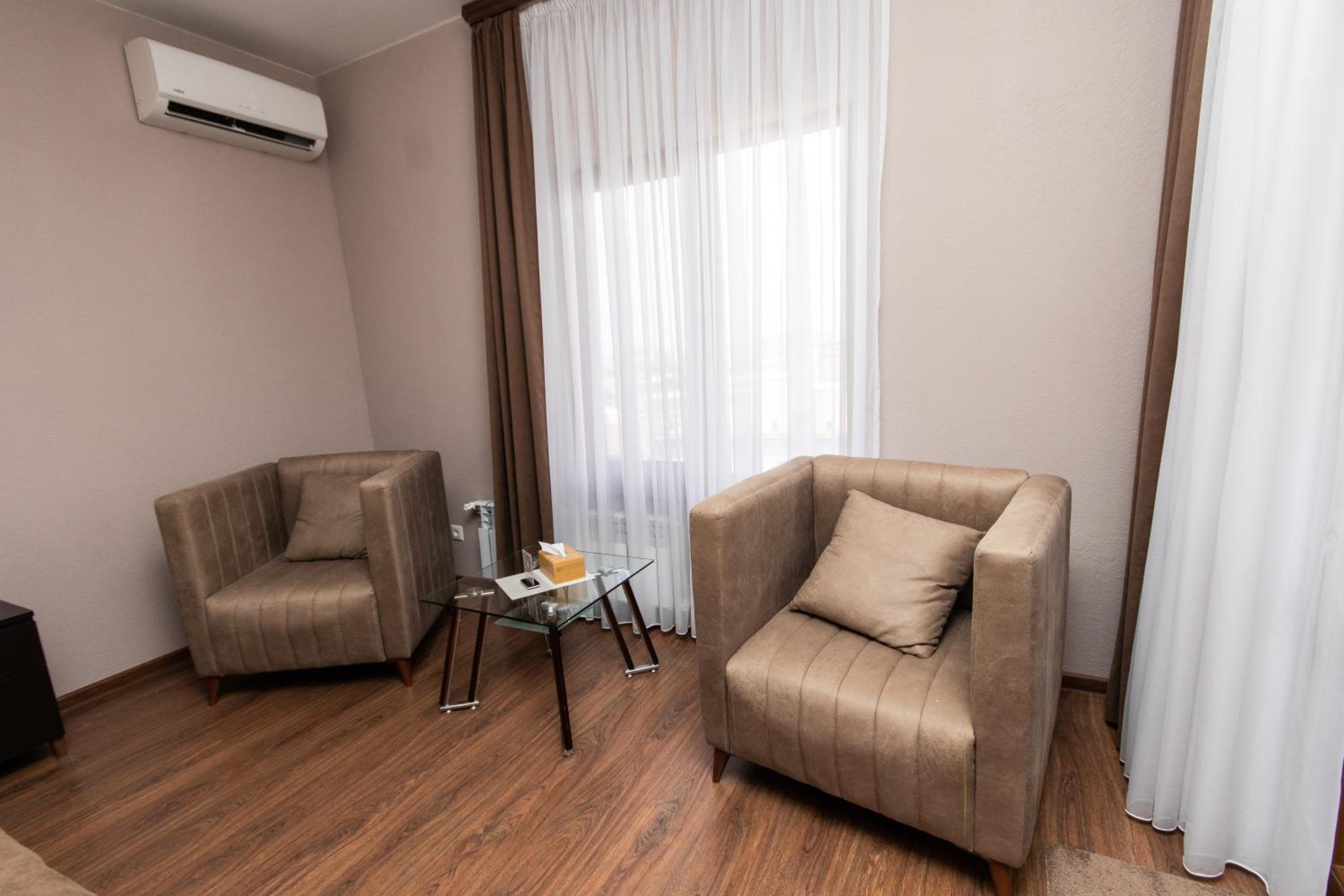 Hillside Guest House