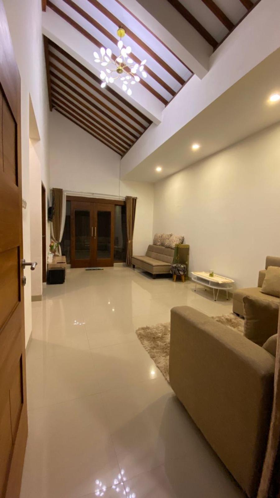 Rumah Yosua view 4