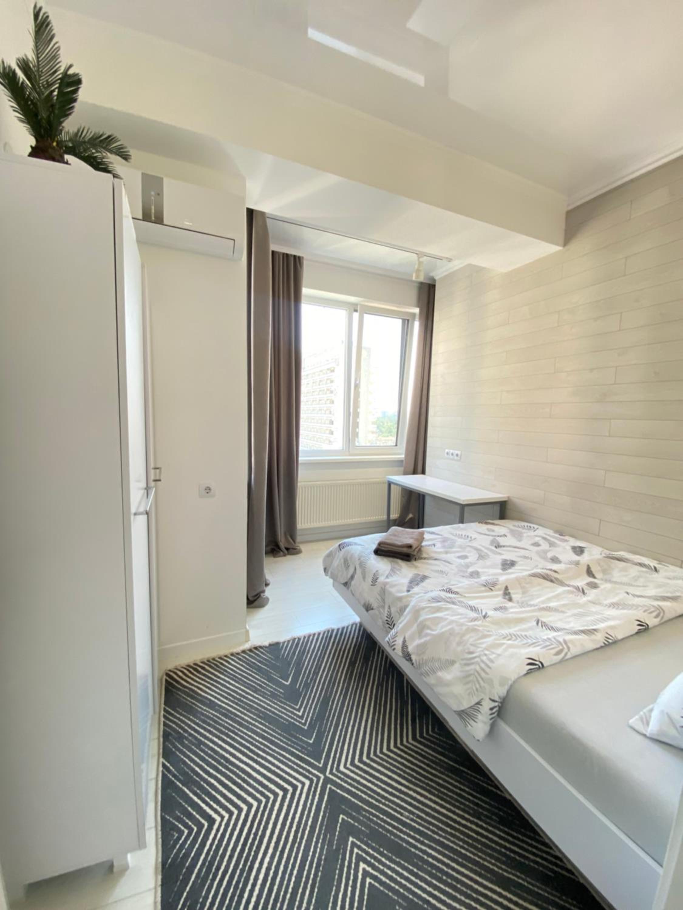 New 2 Modern Lux Apartment view 4