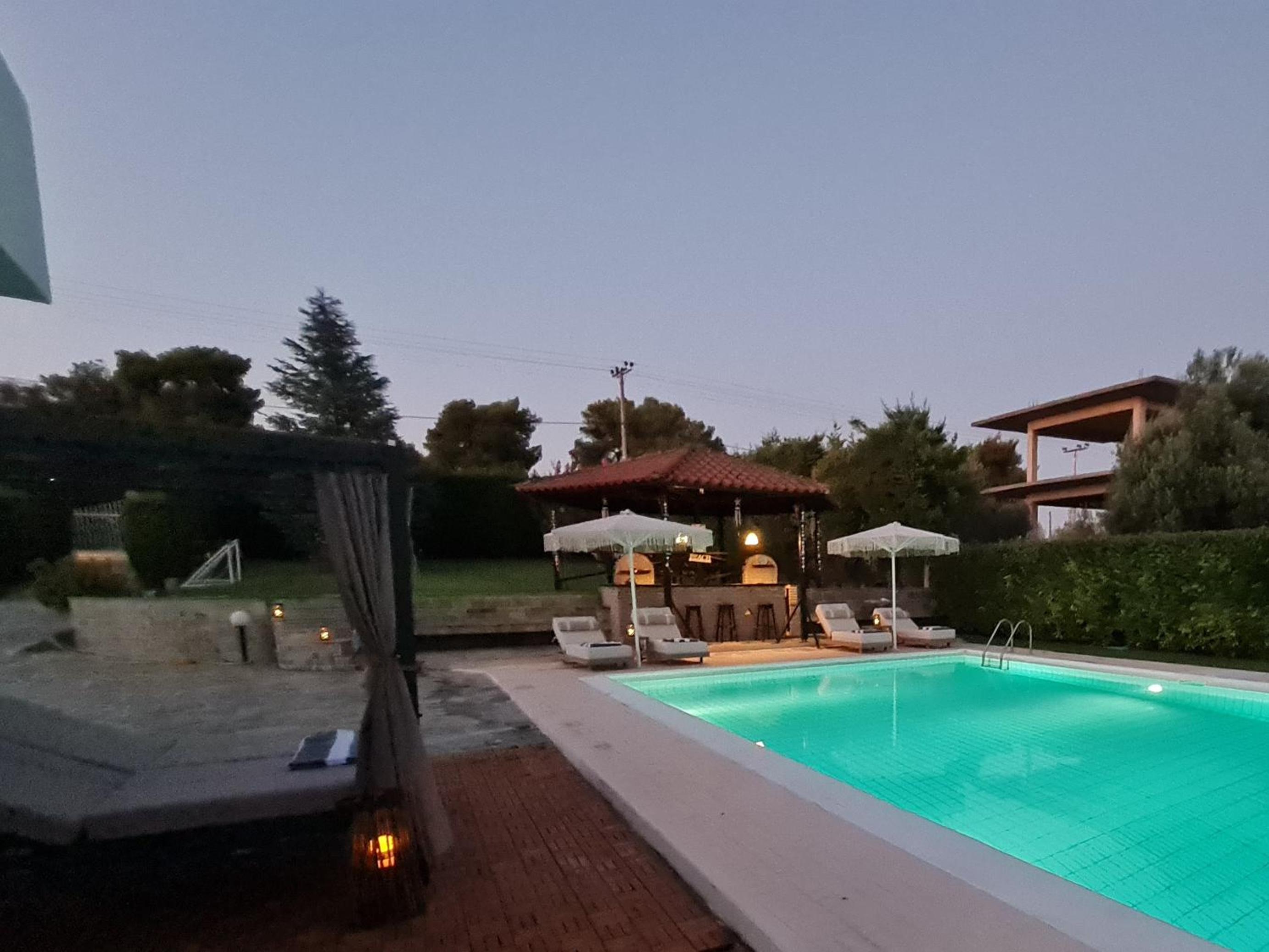 Villa ChrysPa Attica