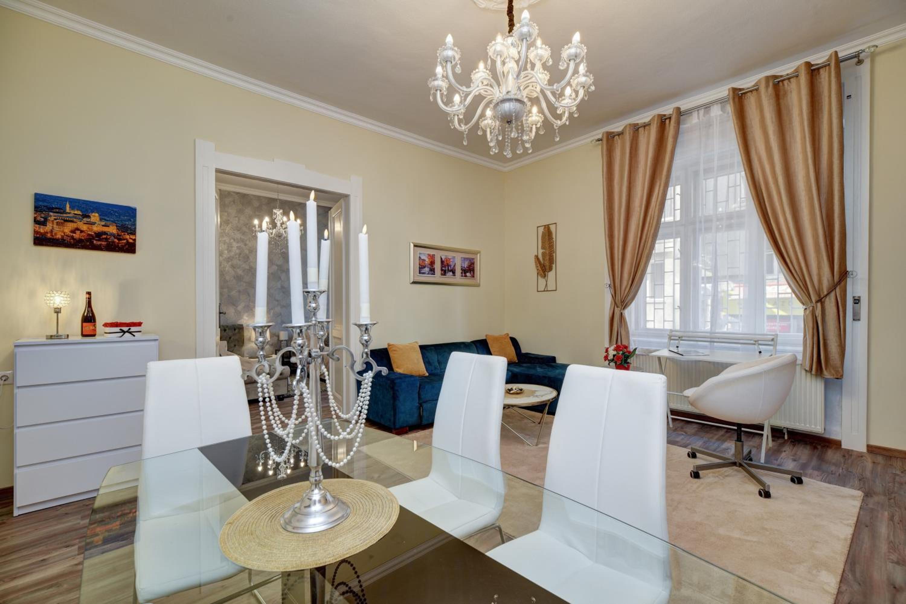 Buda Center Apartment