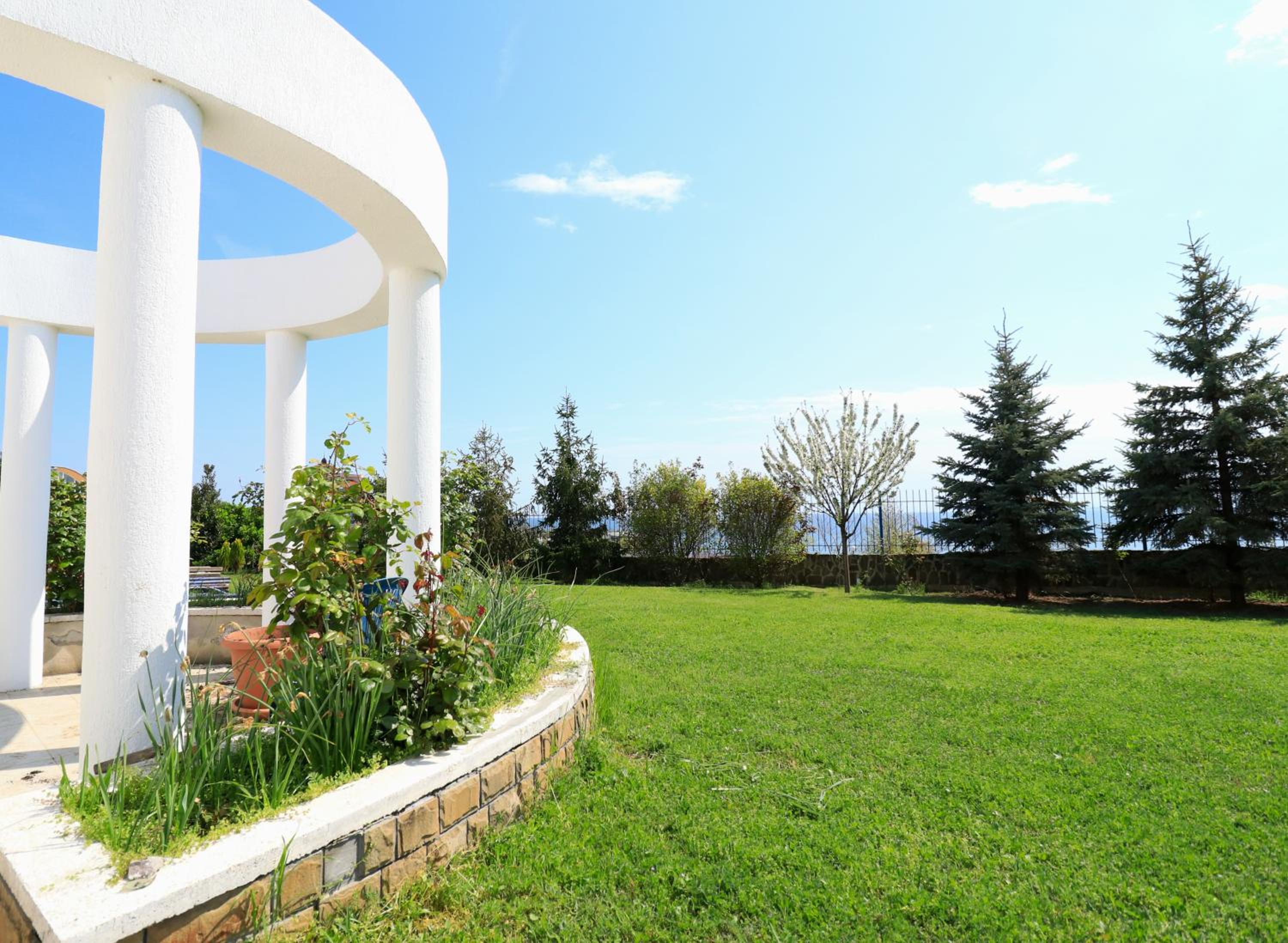Ravda Residence