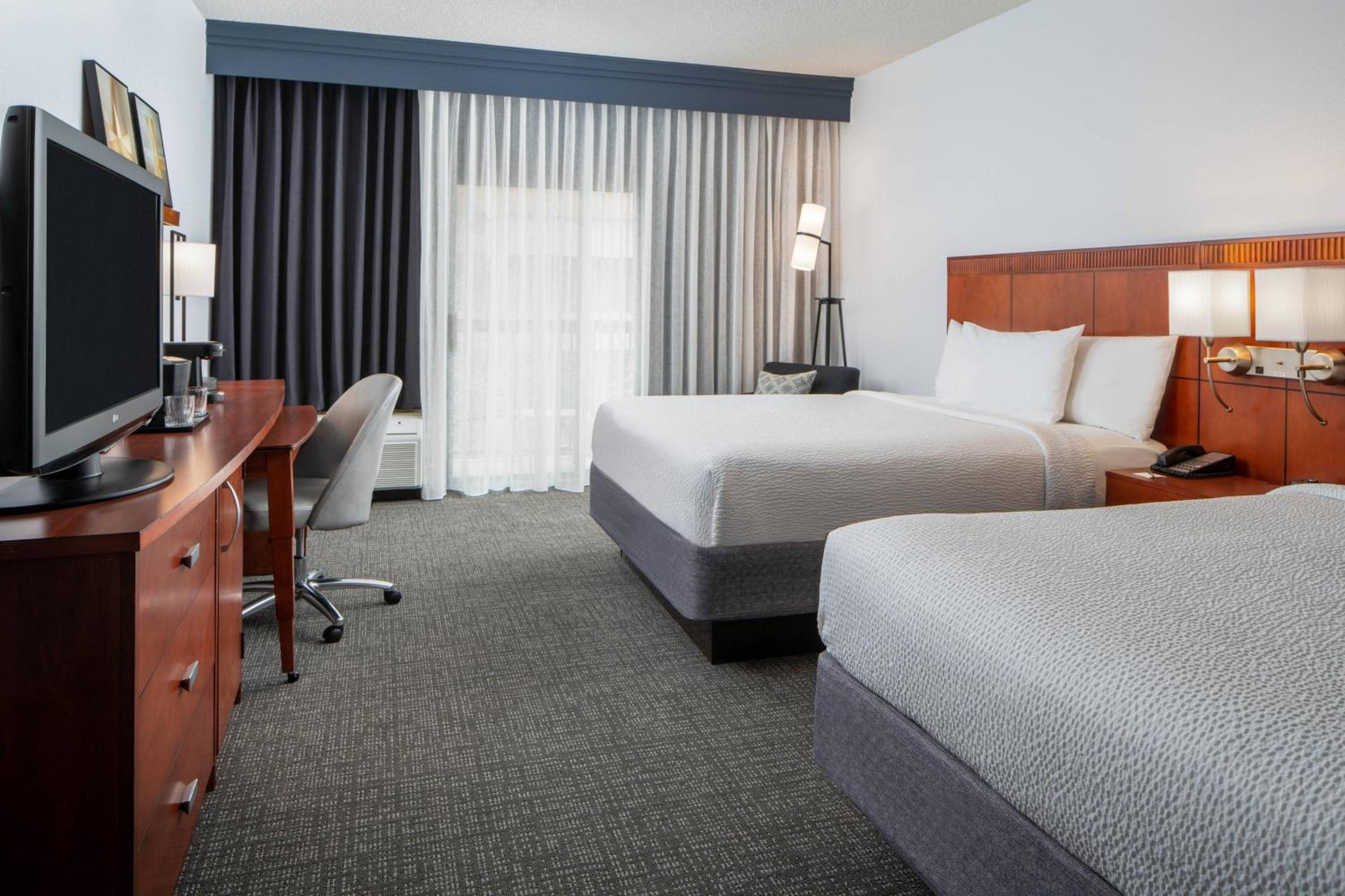 Courtyard by Marriott Dulles Airport Herndon/Reston - Property Image 36