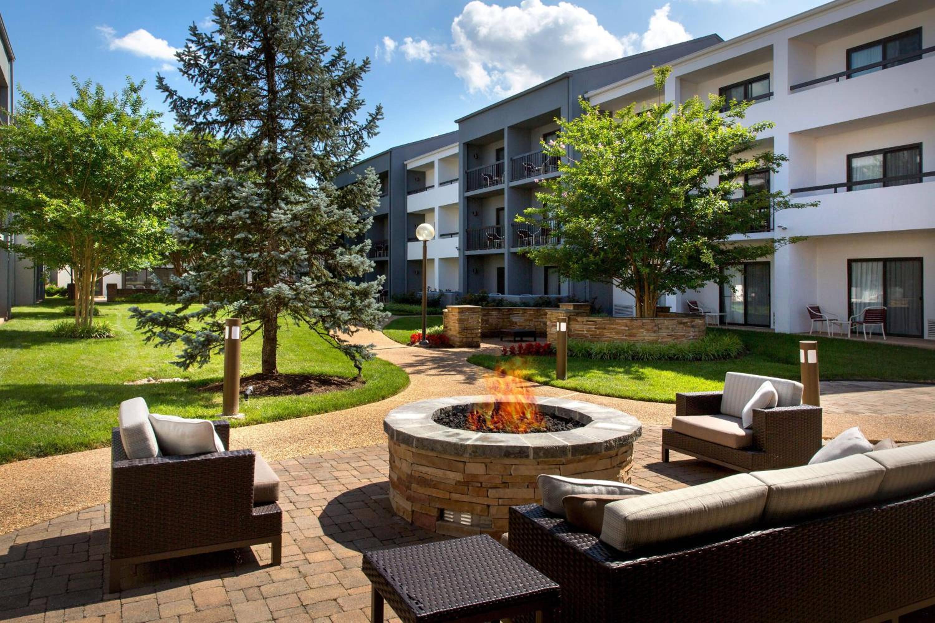 Courtyard by Marriott Dulles Airport Herndon/Reston - Property Image 32