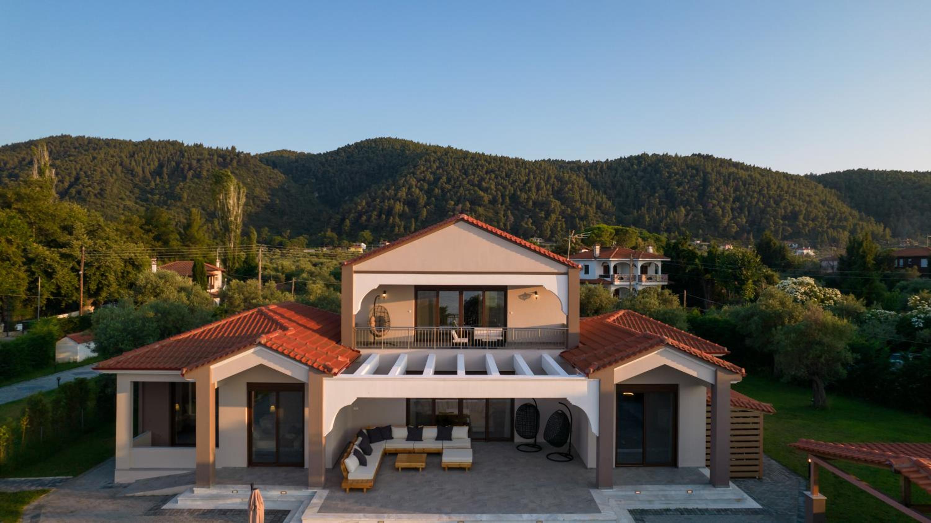 Epavli Alexandros Luxury Villa