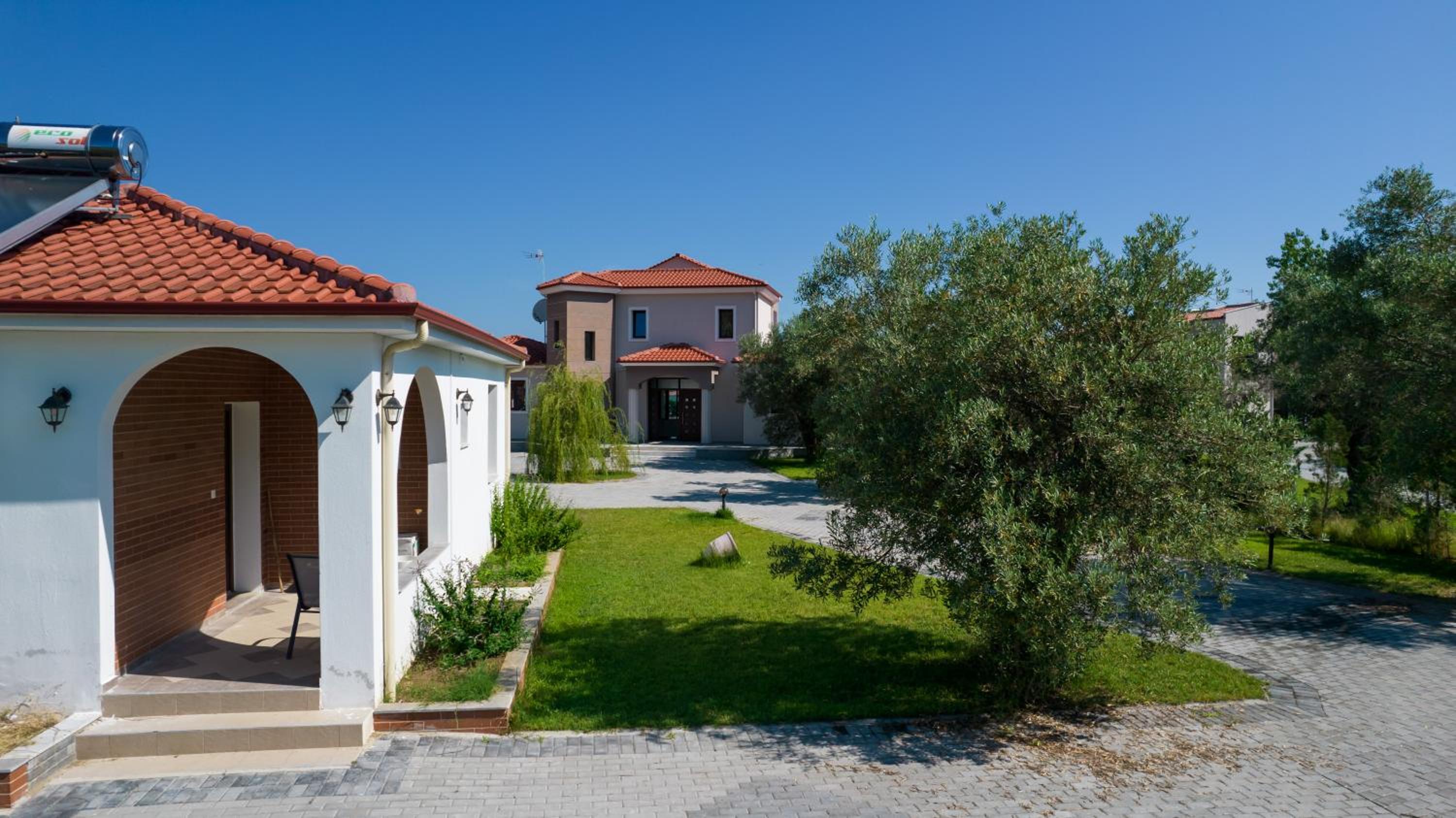 Epavli Alexandros Luxury Villa