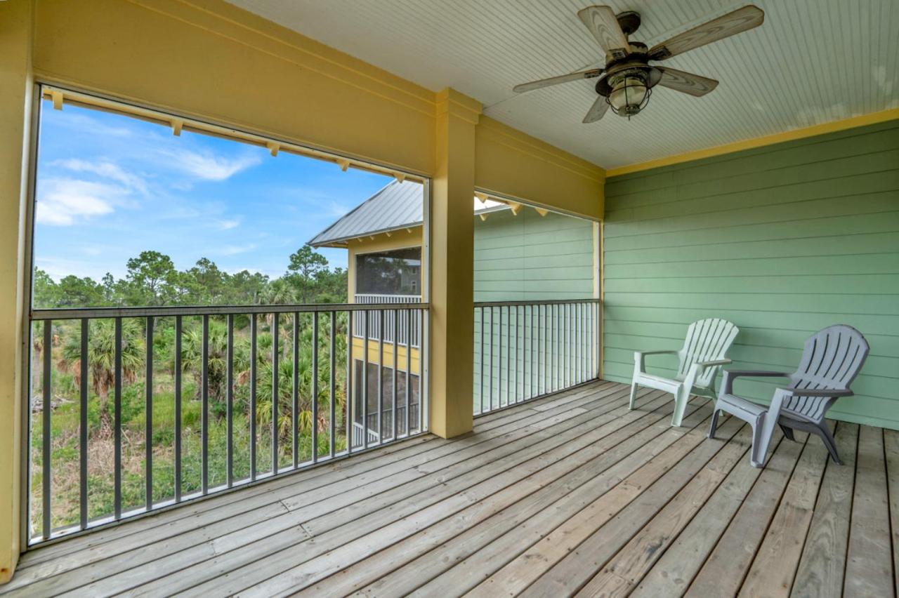 Stylish Top-Floor Gulf View Condo | Private Balcony & Beach Access