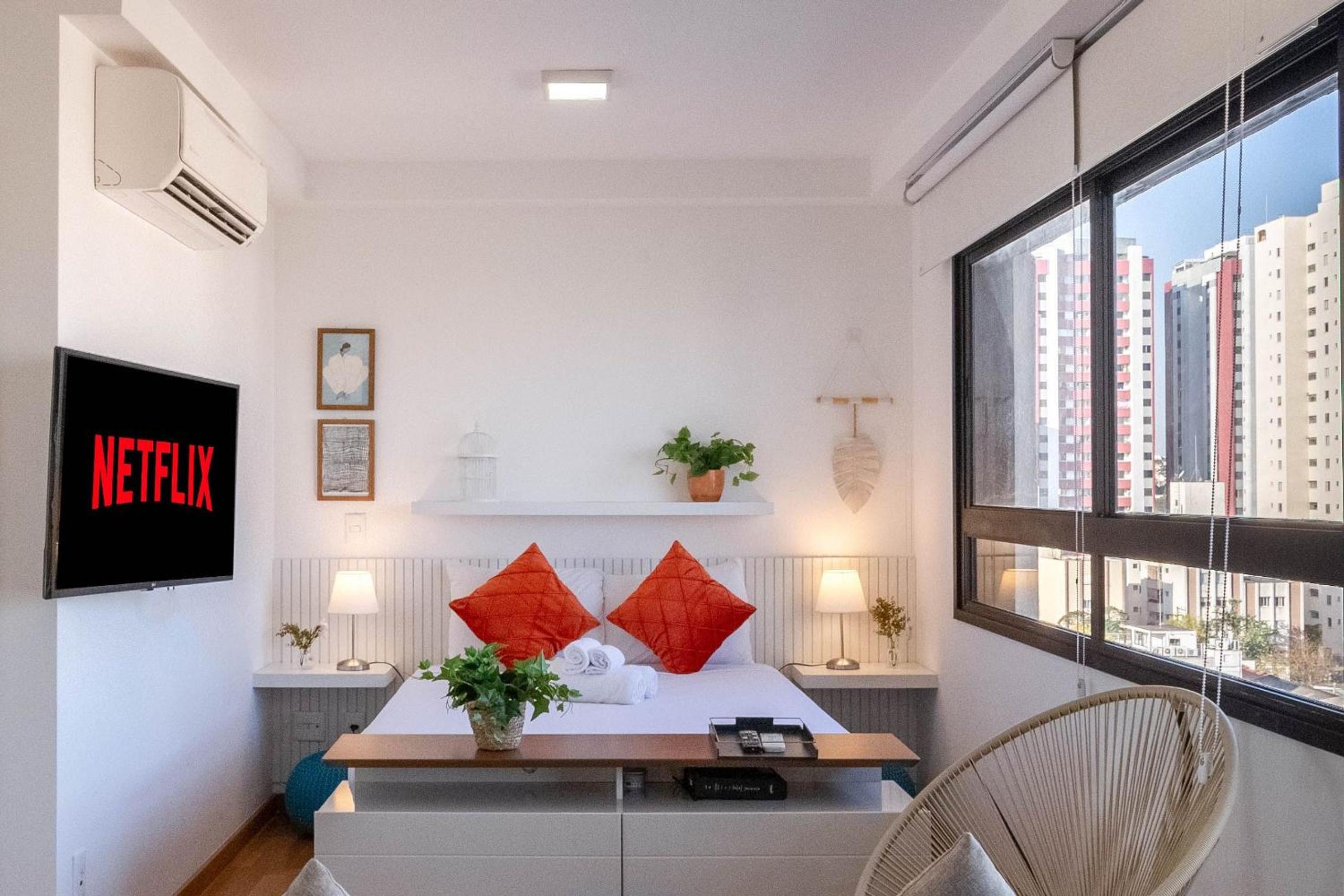 Condominium in Vila Madalena with leisure and garage