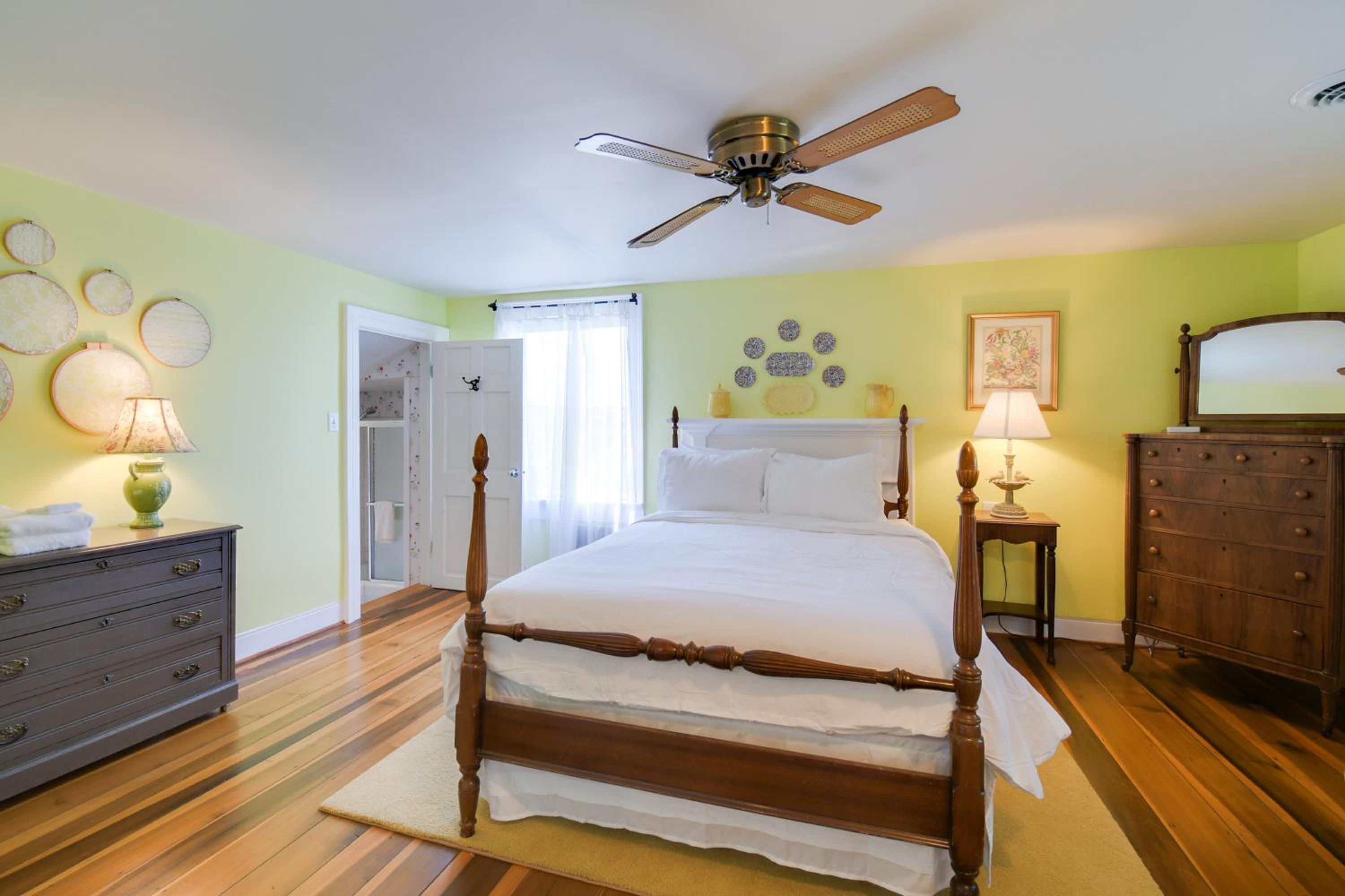 Historic Countryside Escape - Relax, Hike, & Fish! view 4
