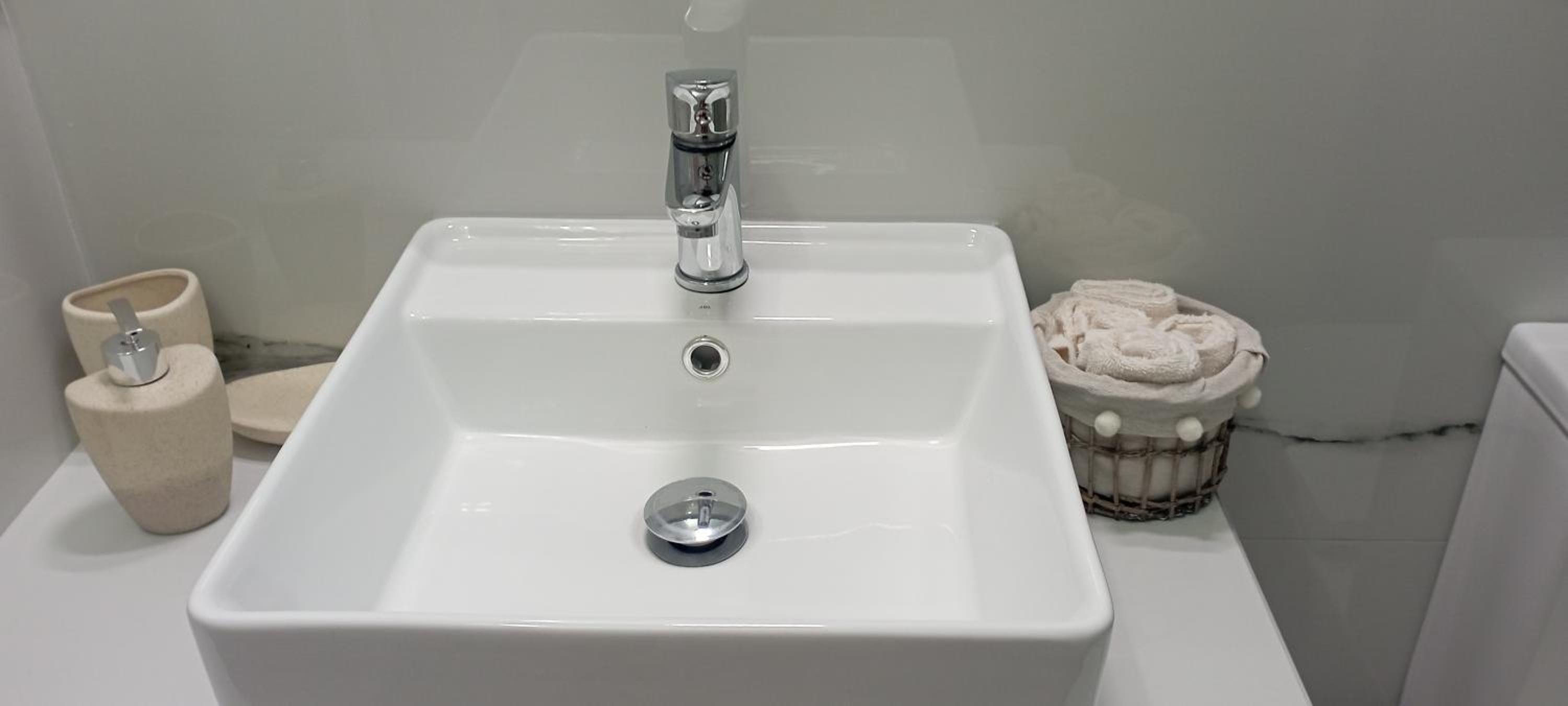 Lentas Royal