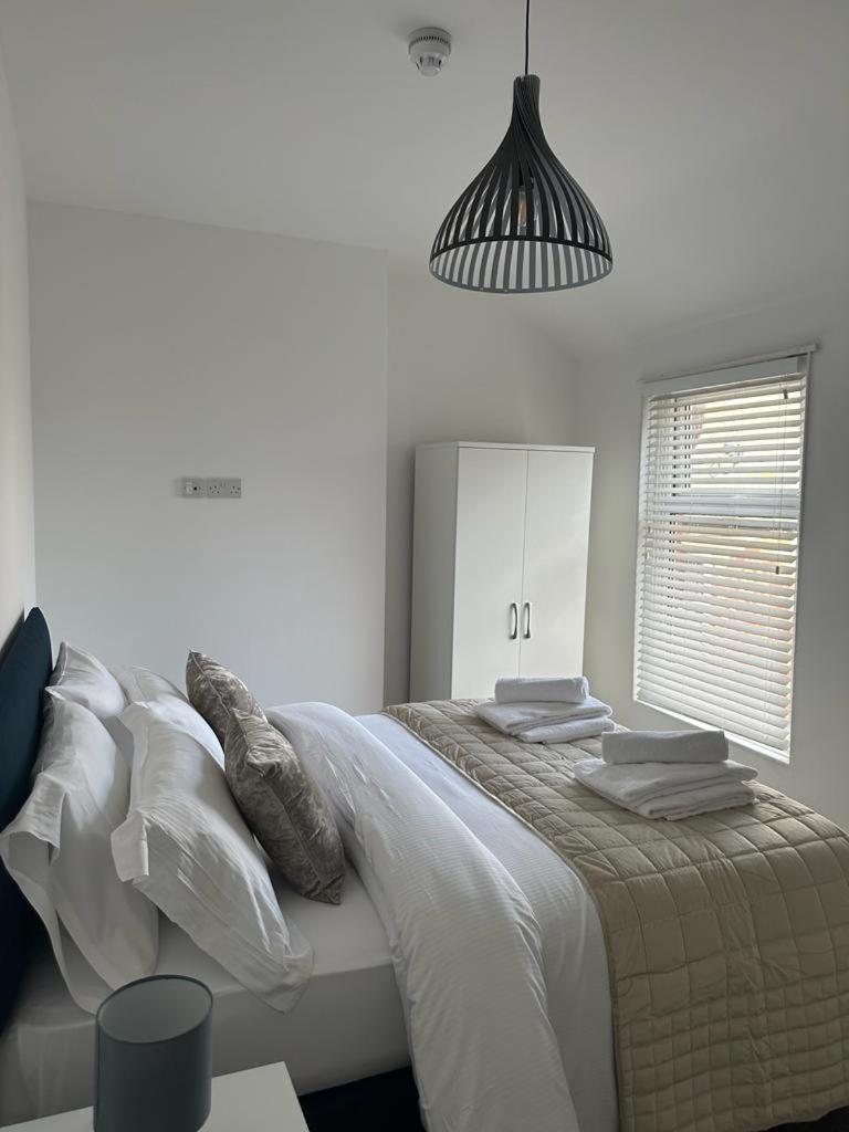 New Sandpiper Apartments