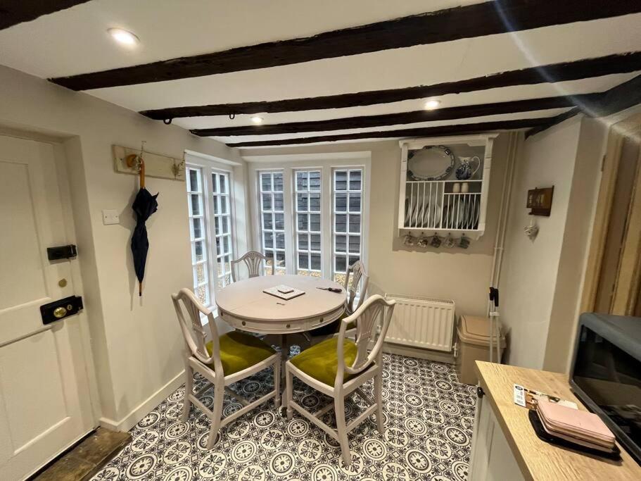 Historic Cambridgeshire Cottage