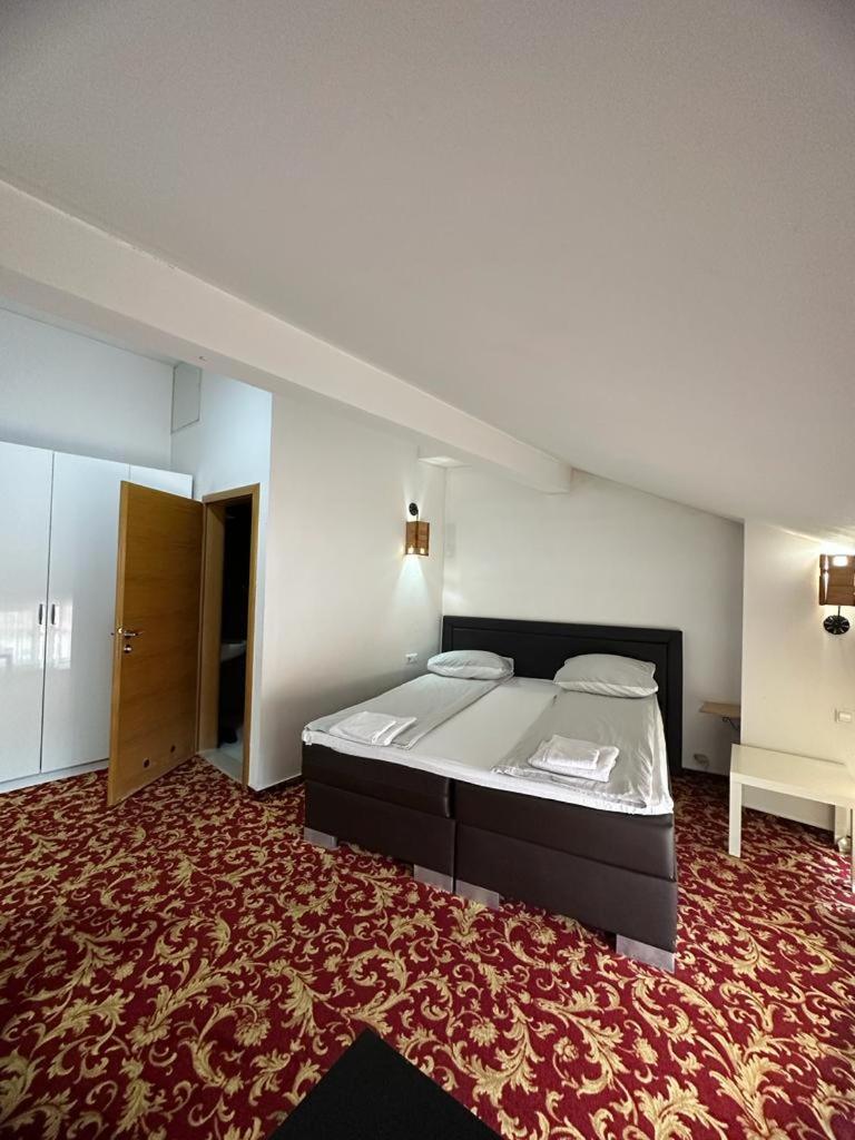 Residence Mahala - Boutique Stay Near Old Town