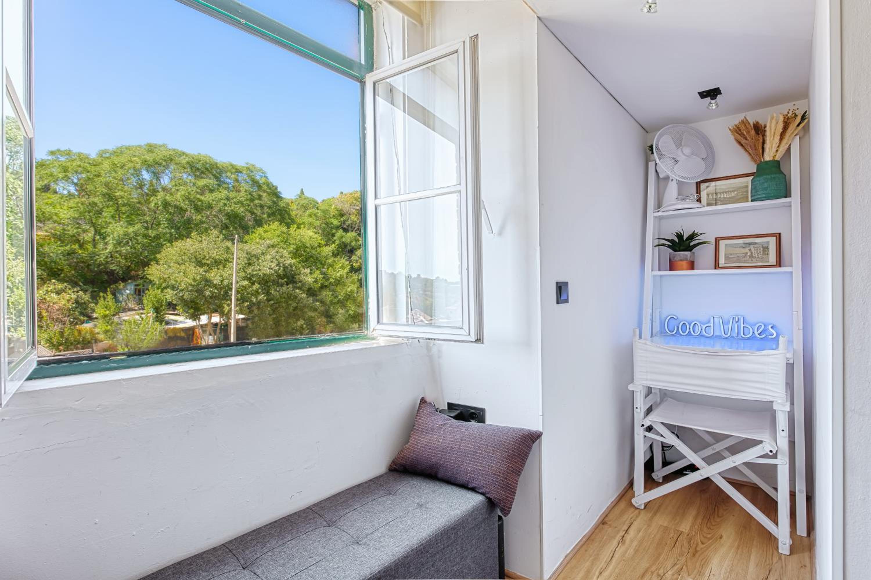 Historic Gem & Modern Loft in the heart of Lisbon view 2