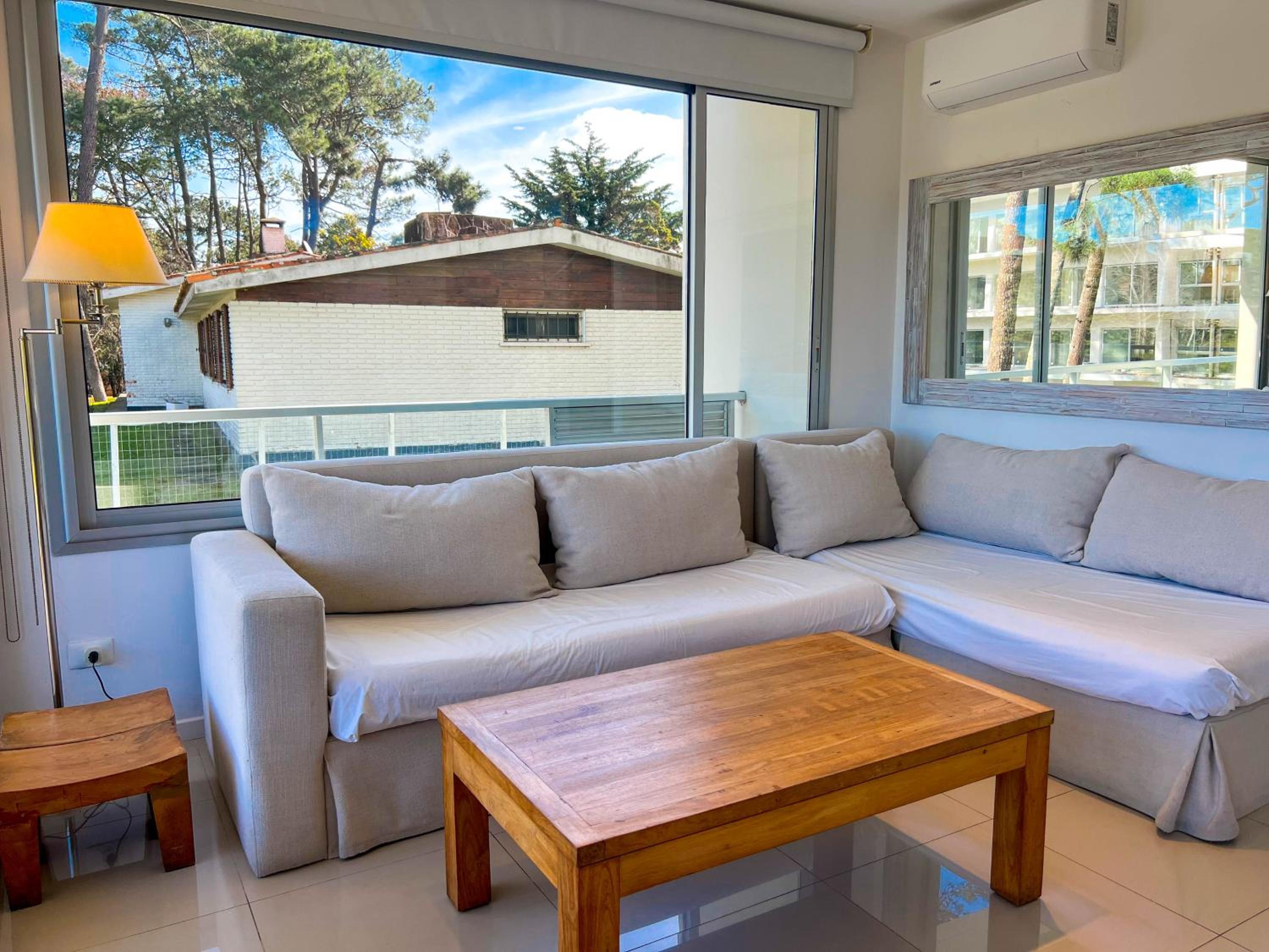 Emerald Apartments - Parrillero exclusivo view 3