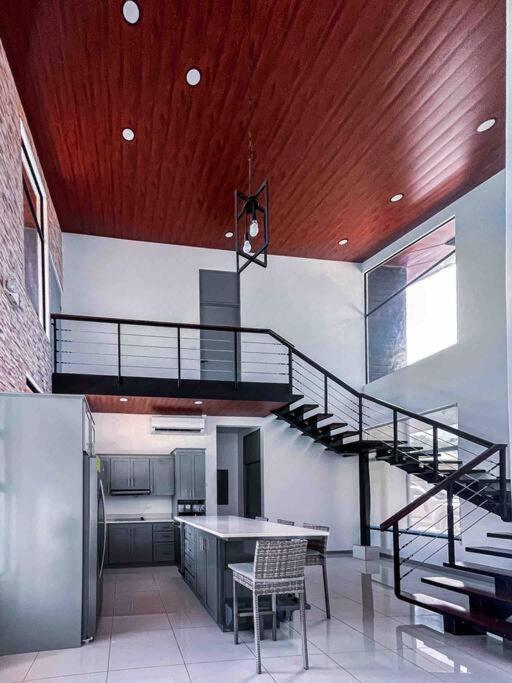 Hector House