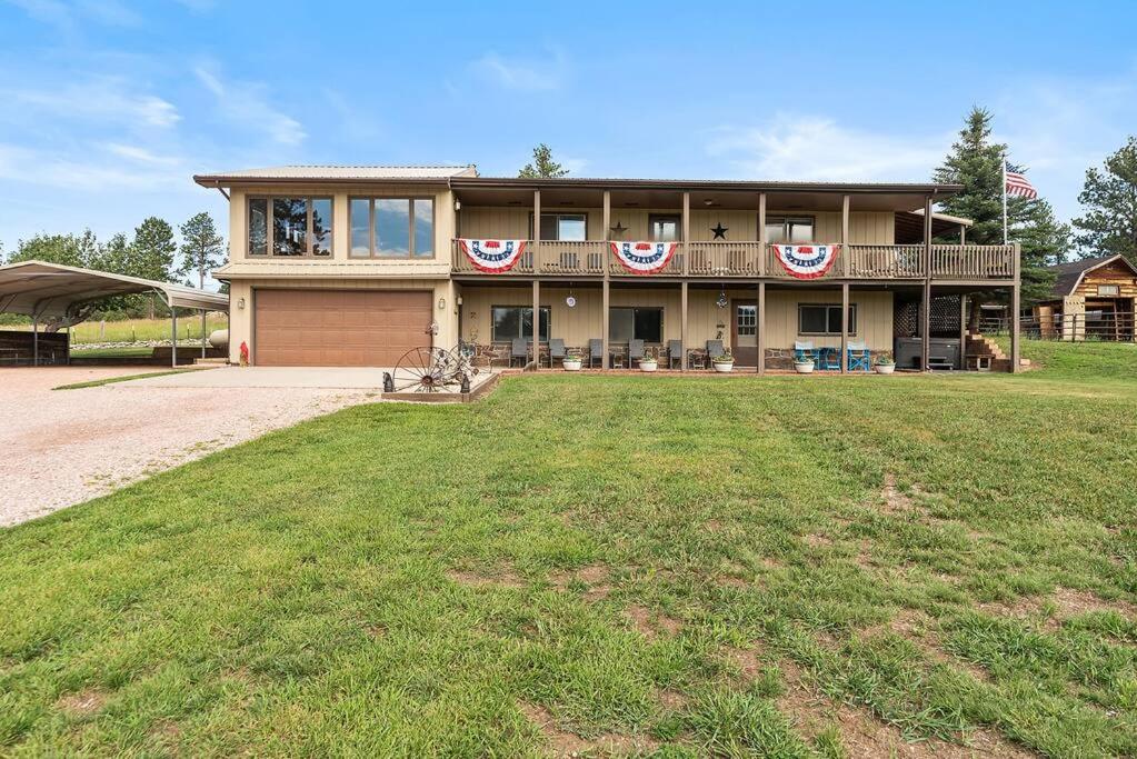 Hotel Papa’s Place On Willow Creek