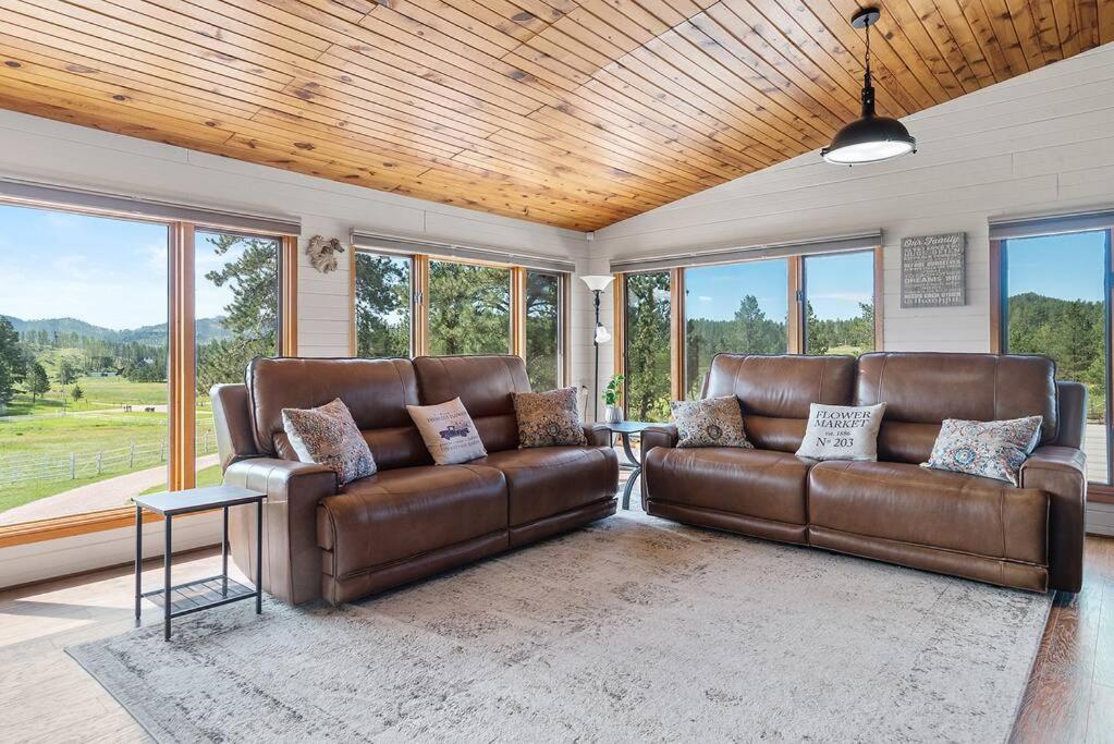 Papa’s Place on Willow Creek view 2