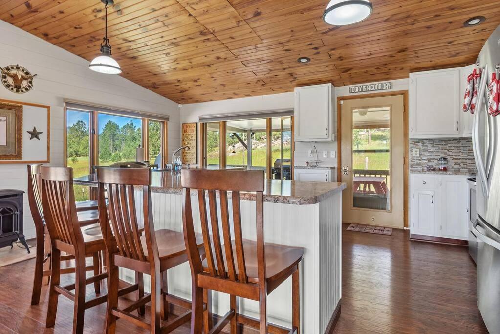 Papa’s Place on Willow Creek view 5