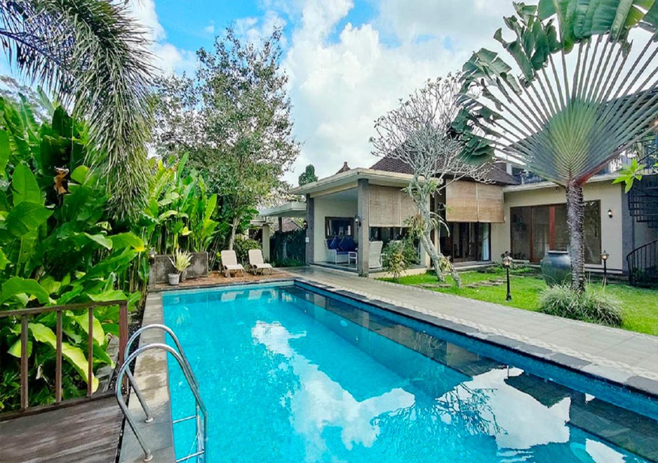 Villa Nirvana