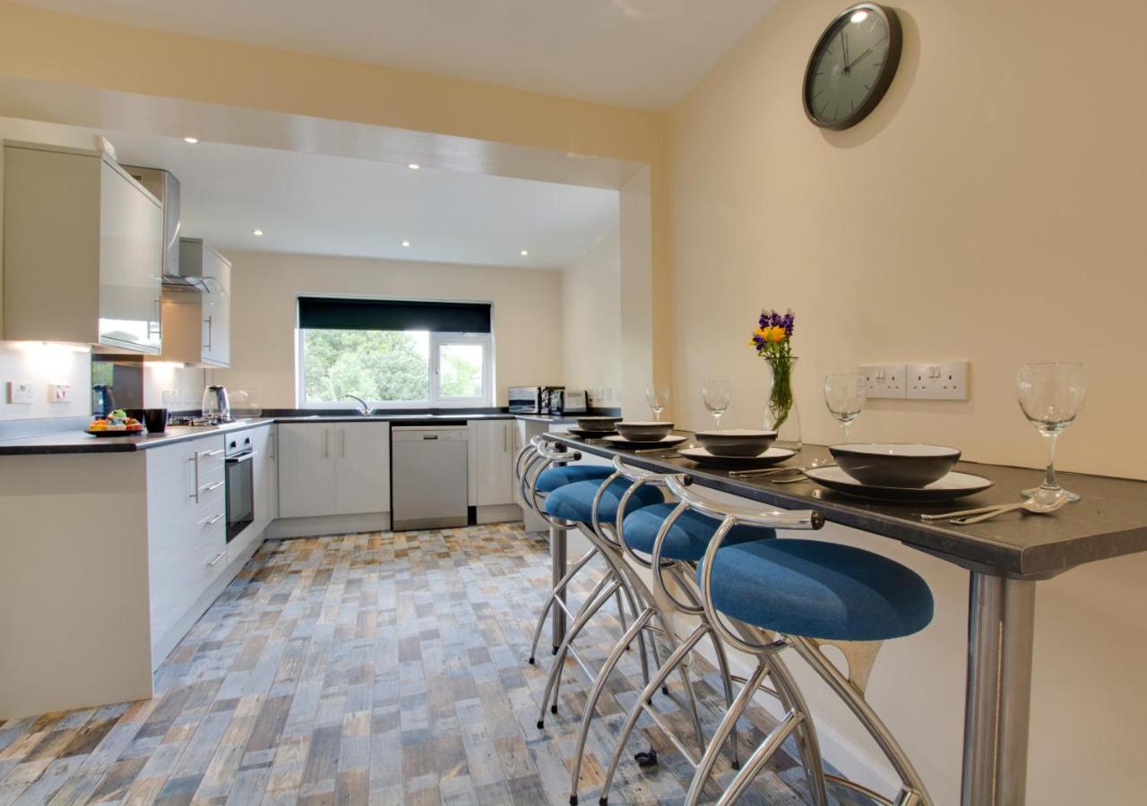 5 Bed in Saundersfoot oc-pw9239