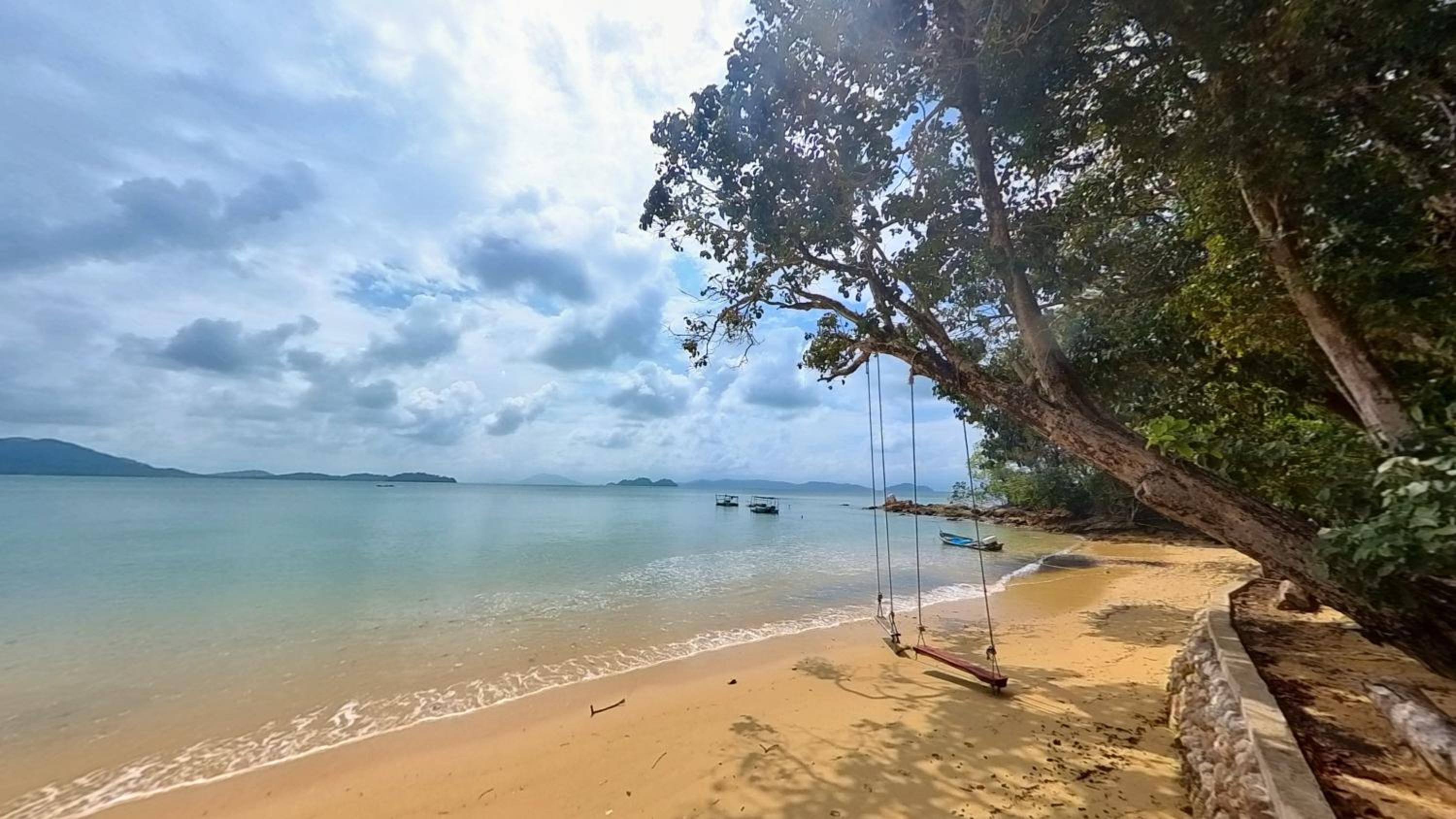 Phayamas Private Beach Resort and Island Brew - Adults Only