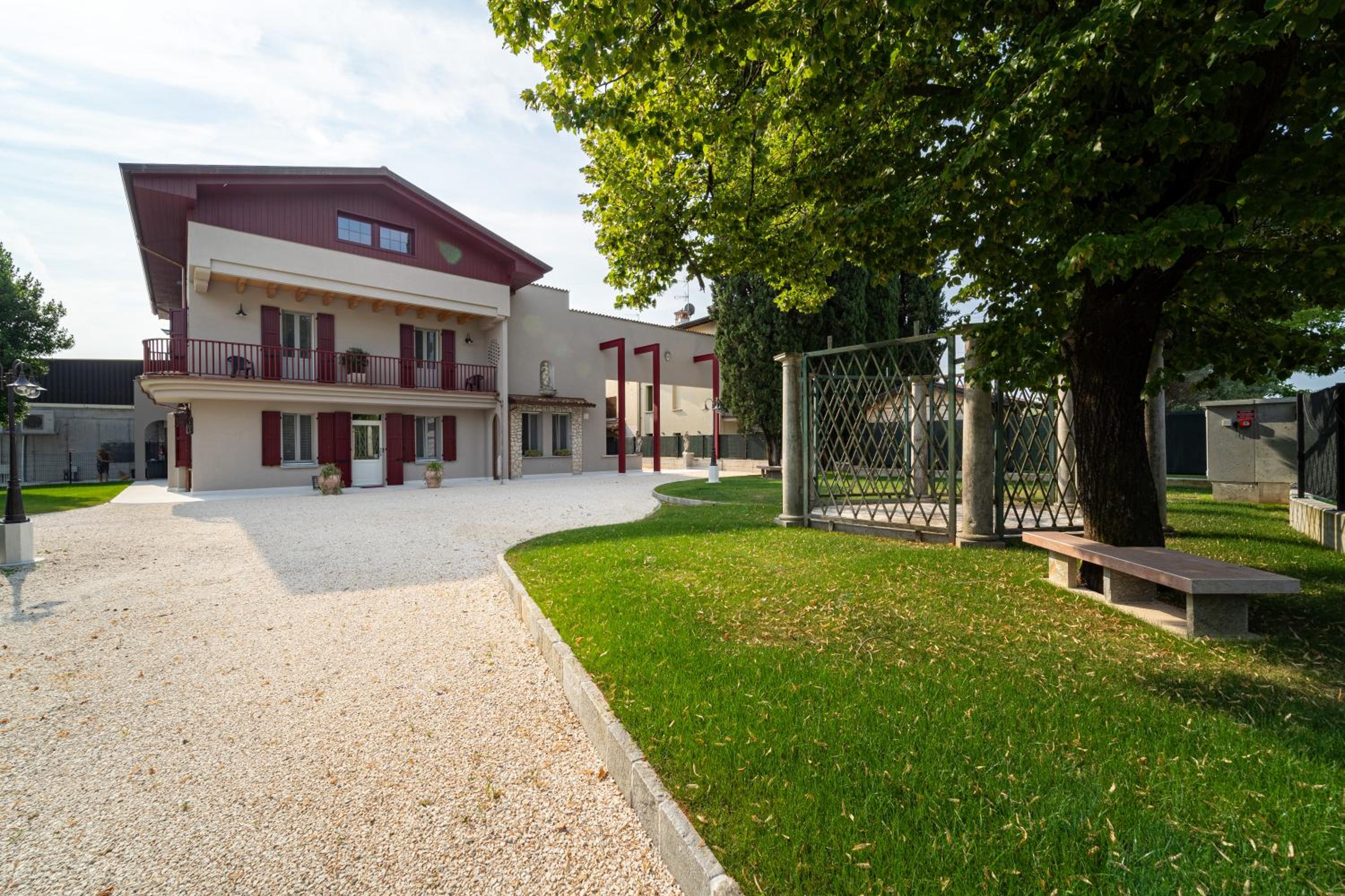 Villa Veronesi