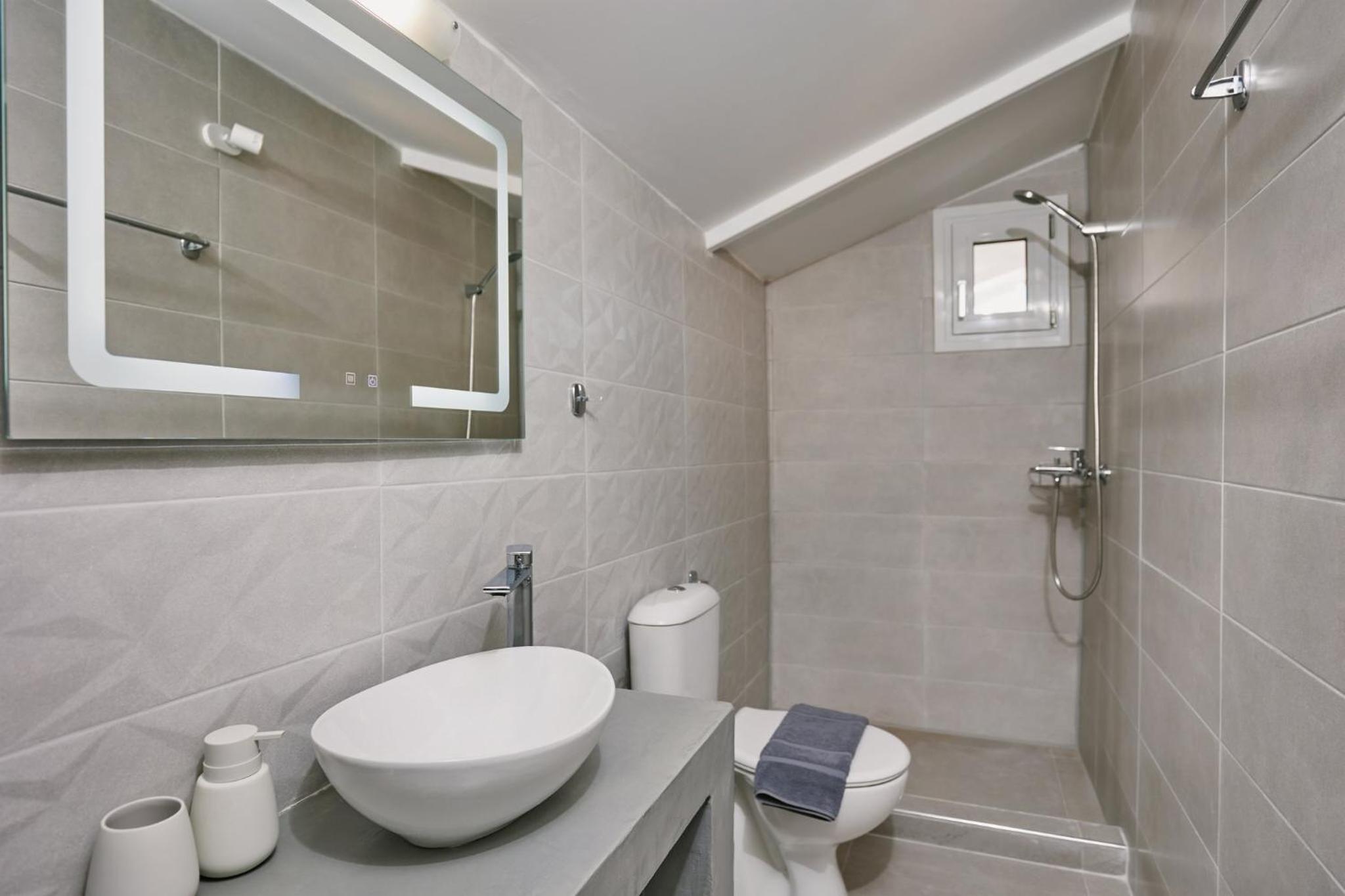 Sofita - Beachfront 2BR Apartment with Sea View, by TK Premium Stays