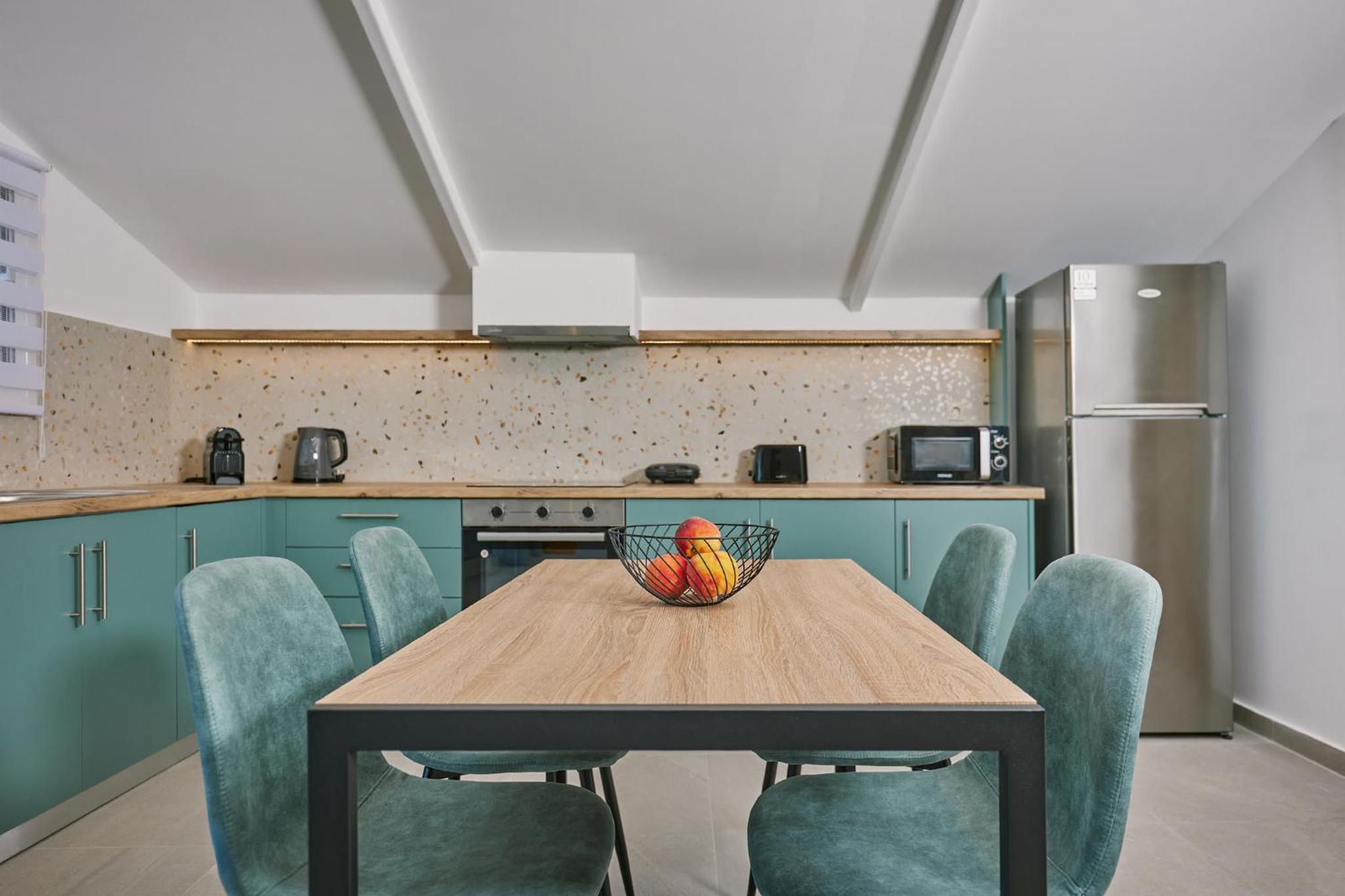 Sofita - Beachfront 2BR Apartment with Sea View, by TK Premium Stays