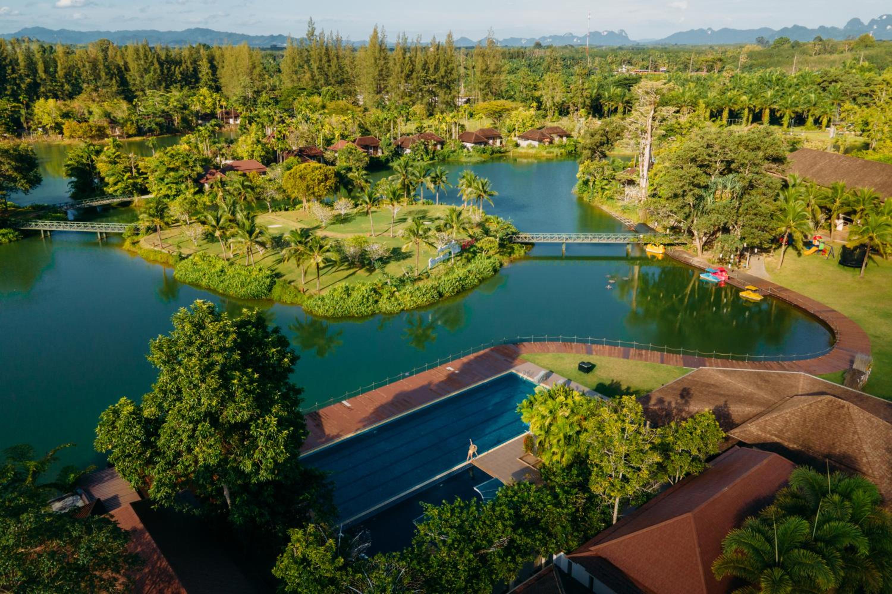Bor Saen Pool Villa