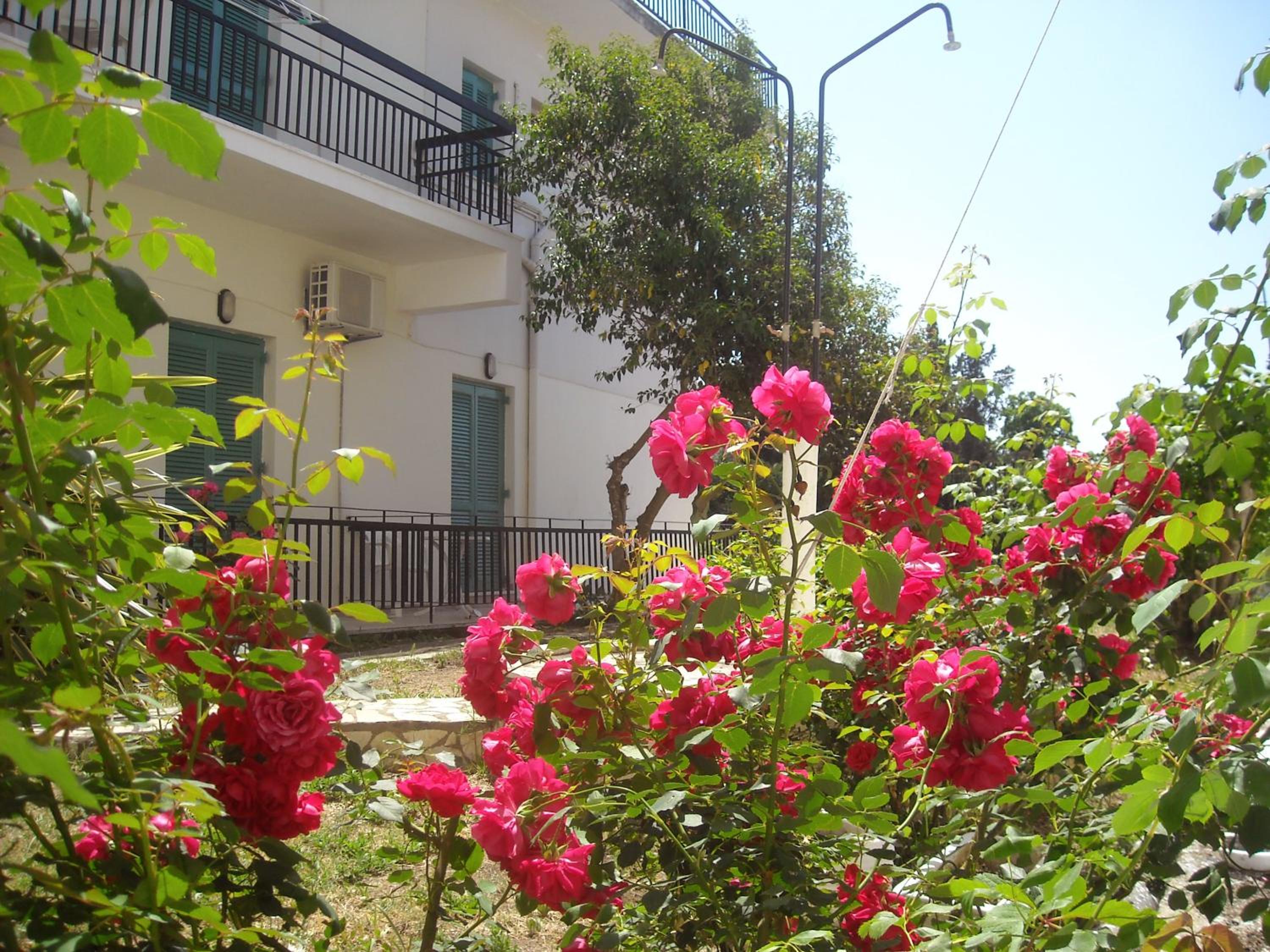 Maritsas Apartments