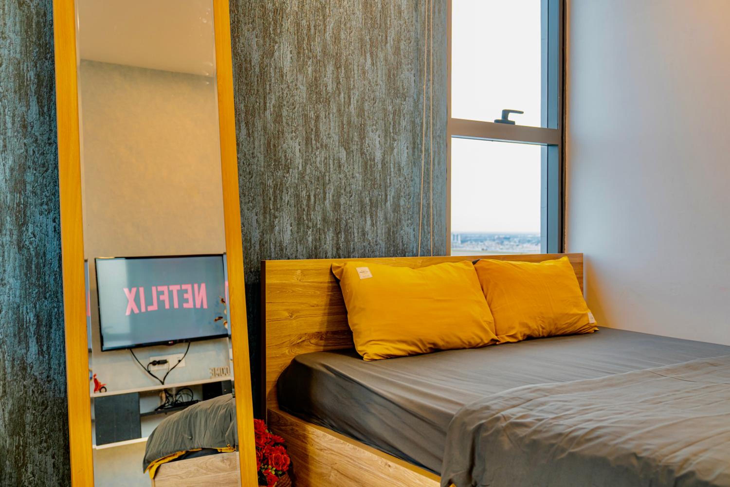 RESidenza Condonium - D1mension & Zenity Tower, SG's Heart & Gym, Pool