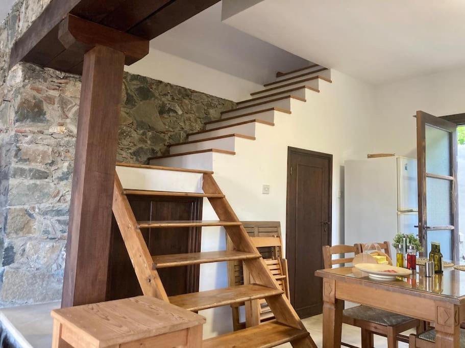 Traditional House with Mountain View - Dierona Village