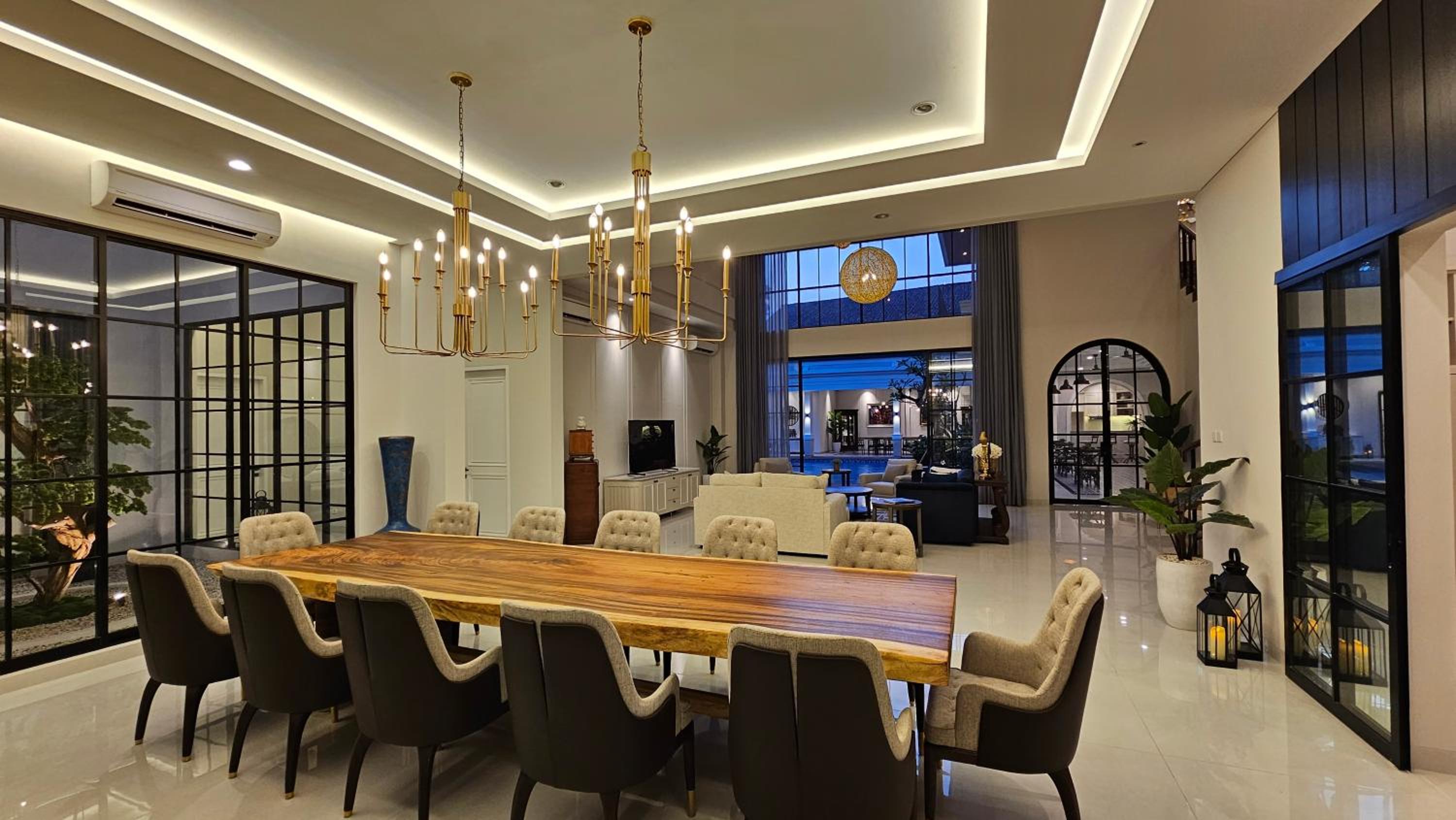 Bincarung House Bogor