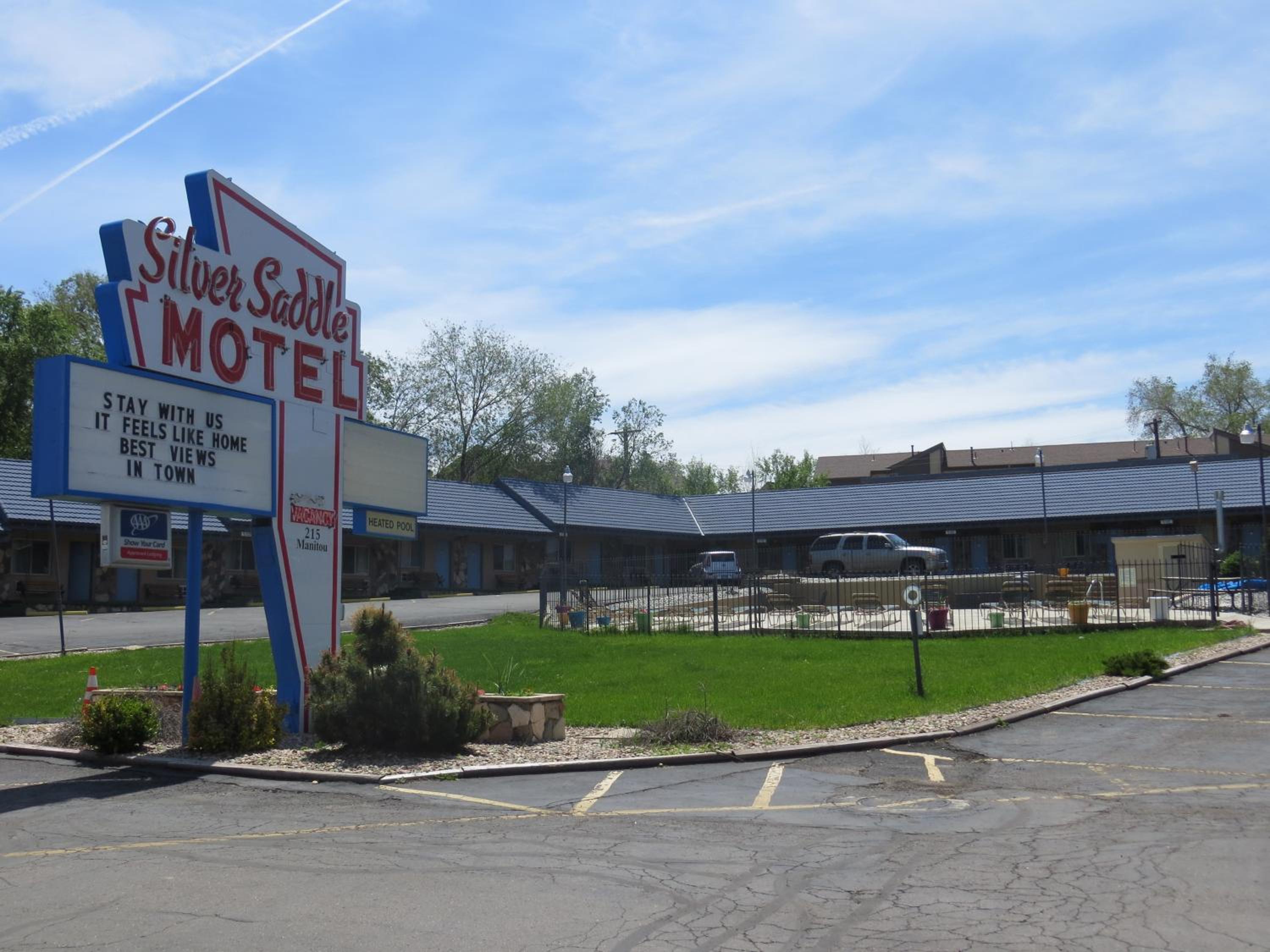 Silver Saddle Motel