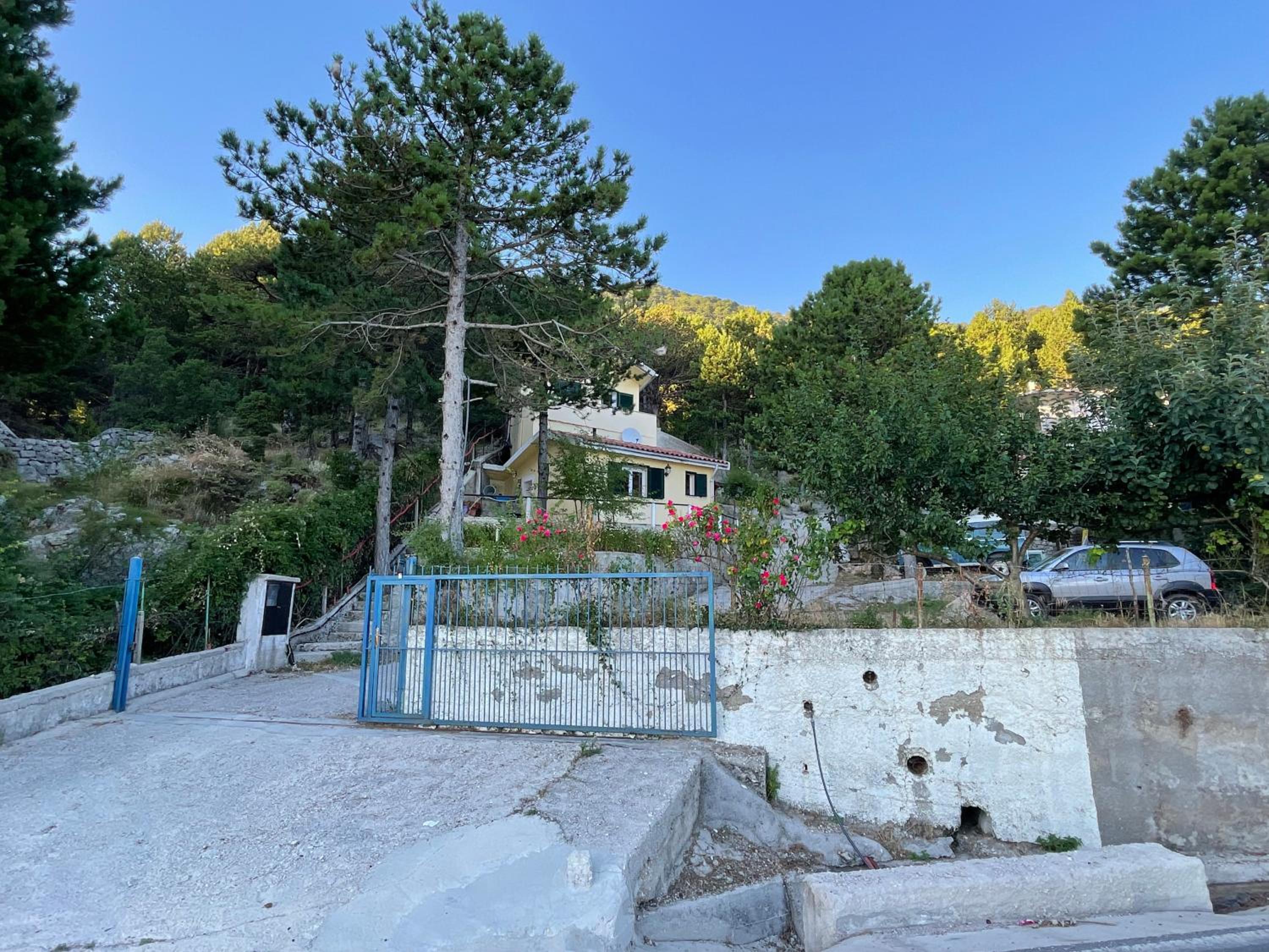 Eagle's nest